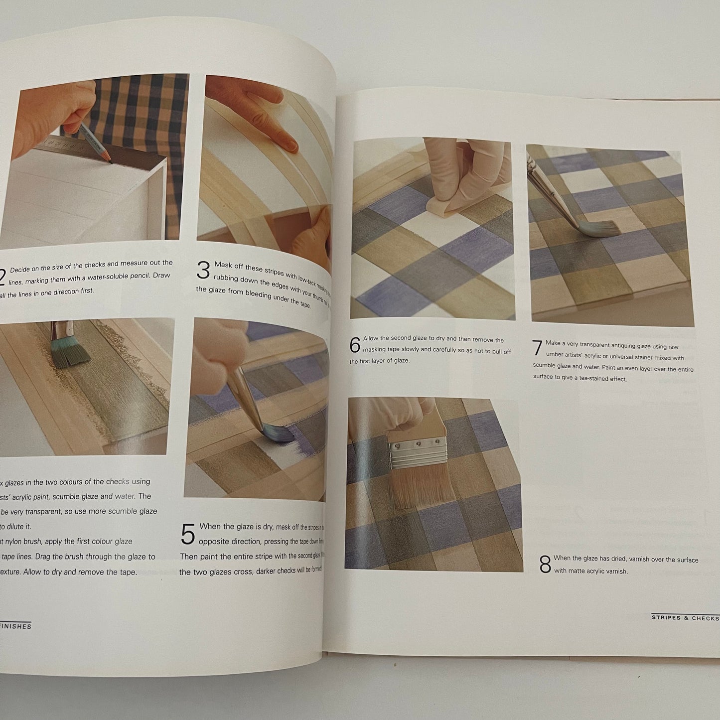 Step-By-Step Paint Techniques and Faux Finishes - Louise Hennigs - Condition Detail 3