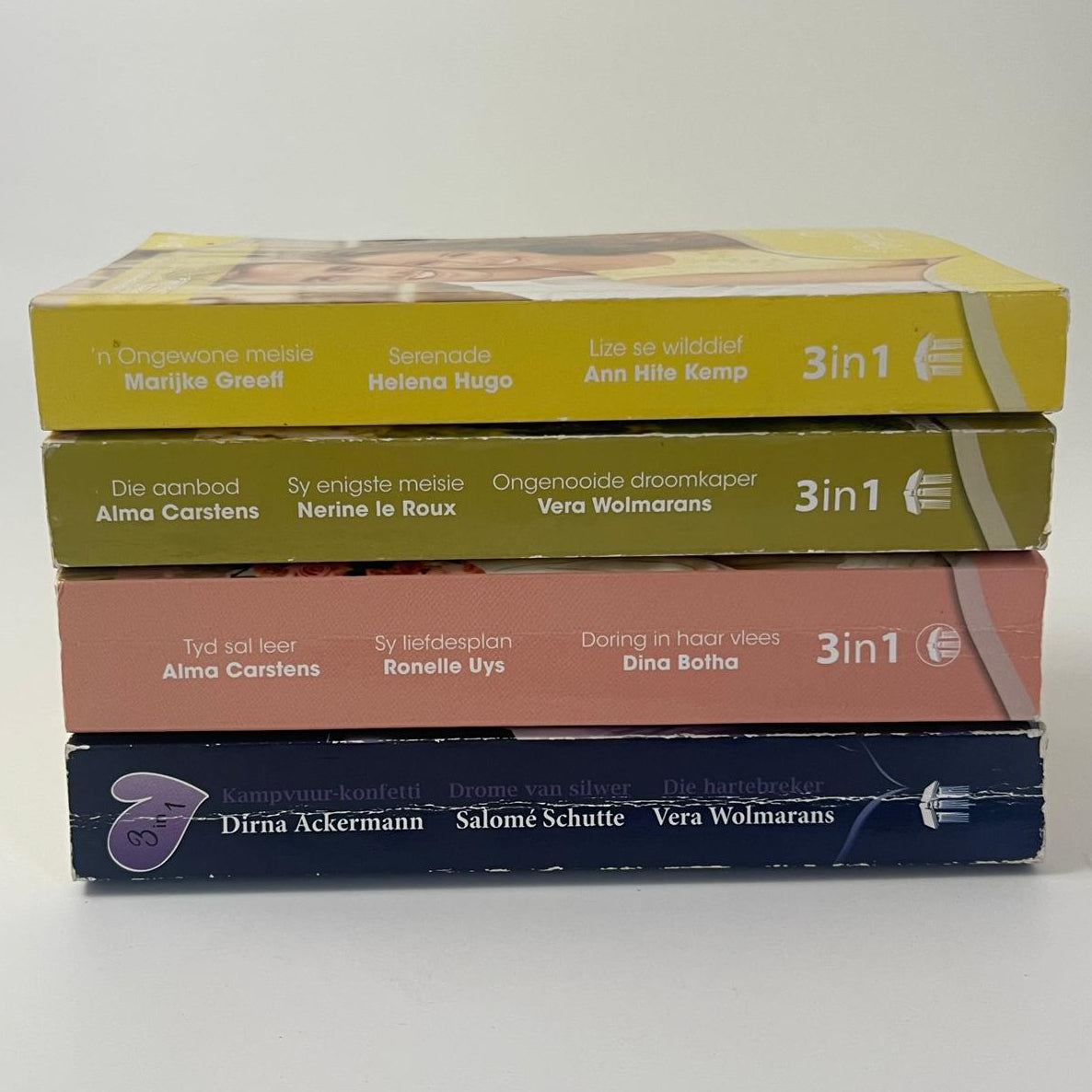 Romanza Omnibus Versameling β 4 Boeke, 12 Verhale