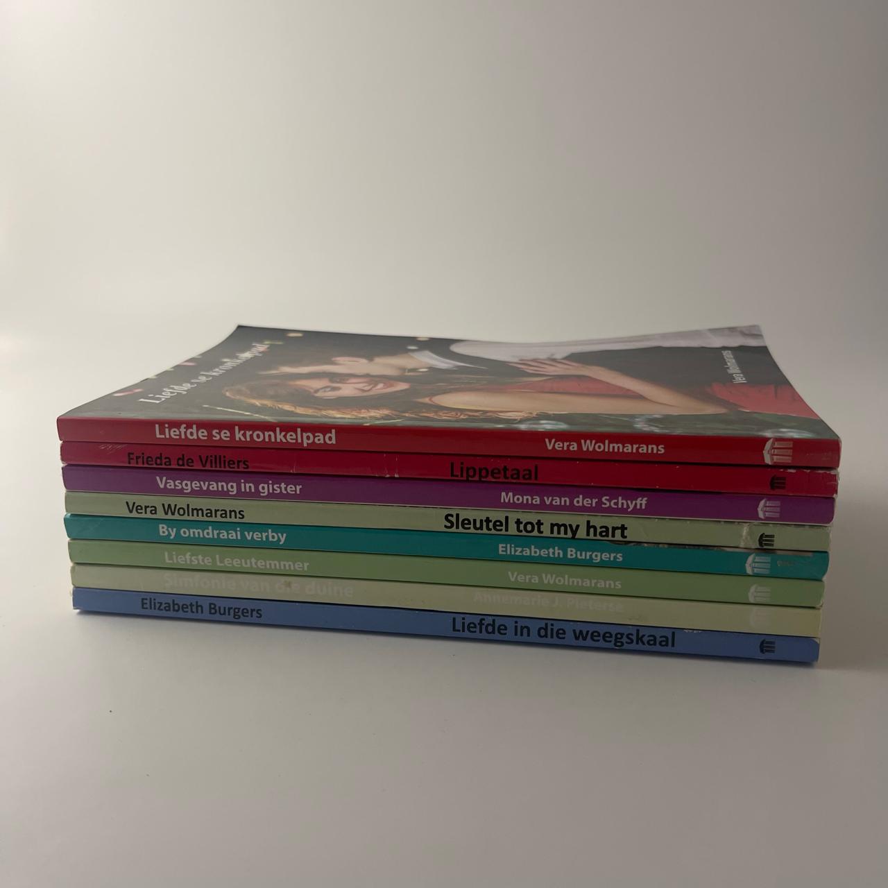 Afrikaanse Romanza Bundel 1 (8 Boeke)