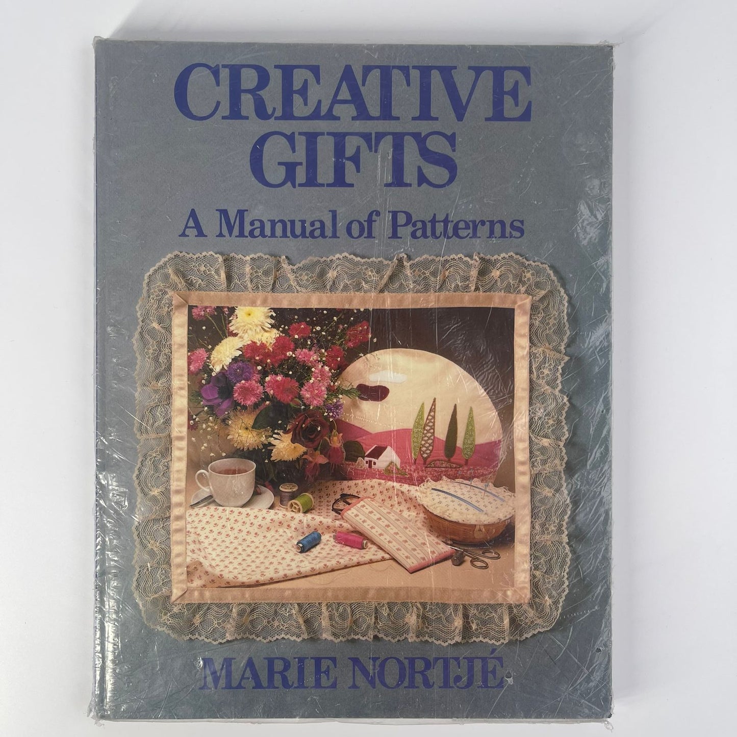 Creative Gifts: A Manual of Patterns - Cecilia van Zyl