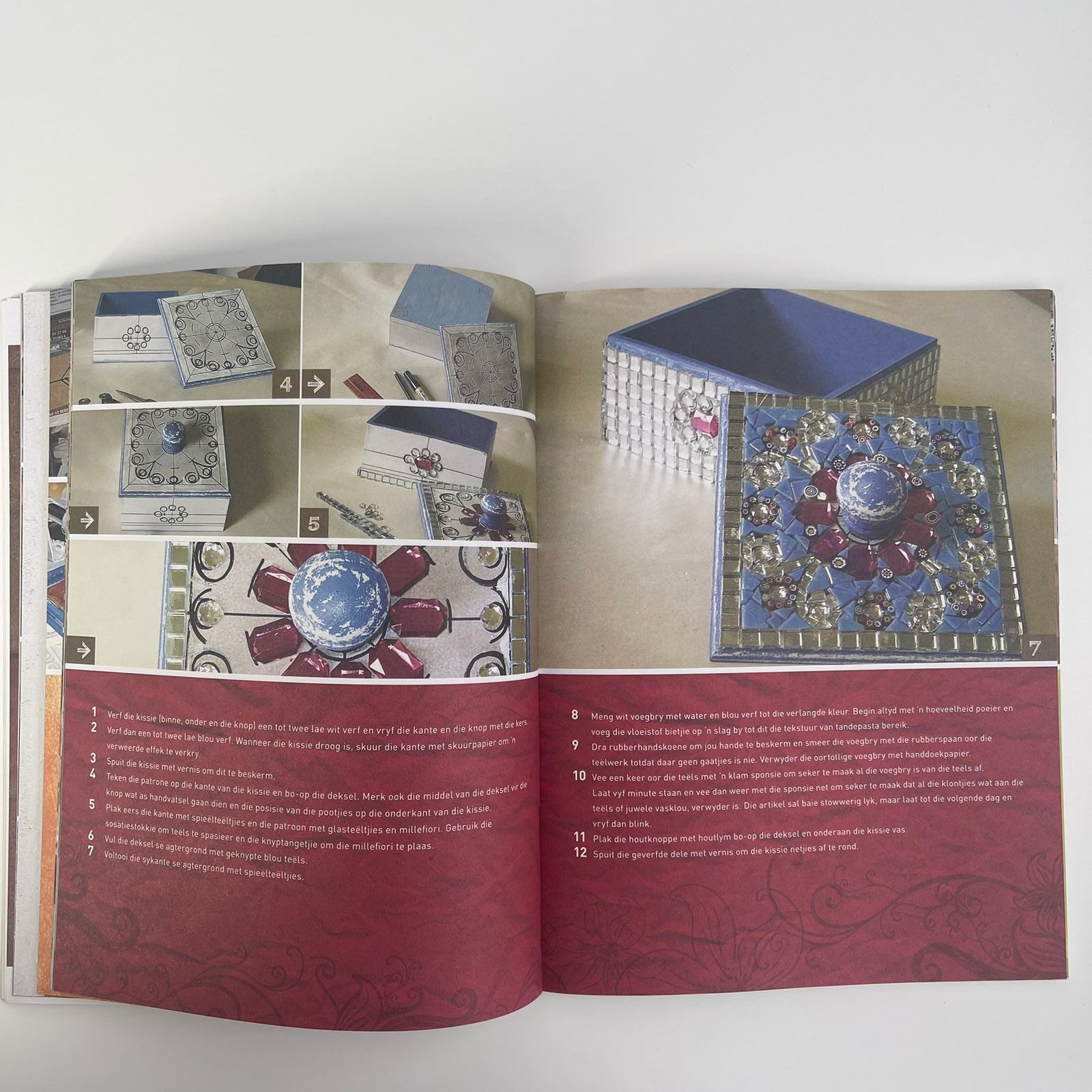 Mal oor mosaïek - Karen Adendorff