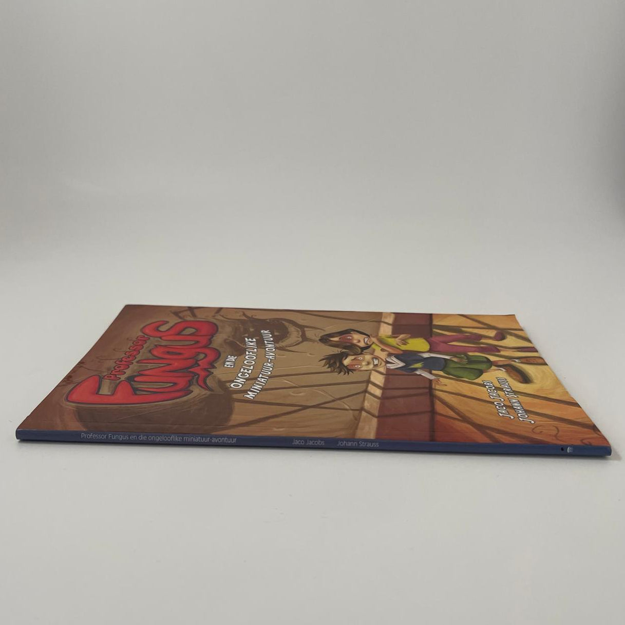 Professor Fungus en die ongelooflike miniatuur-avontuur - Jaco Jacobs - Top Edge