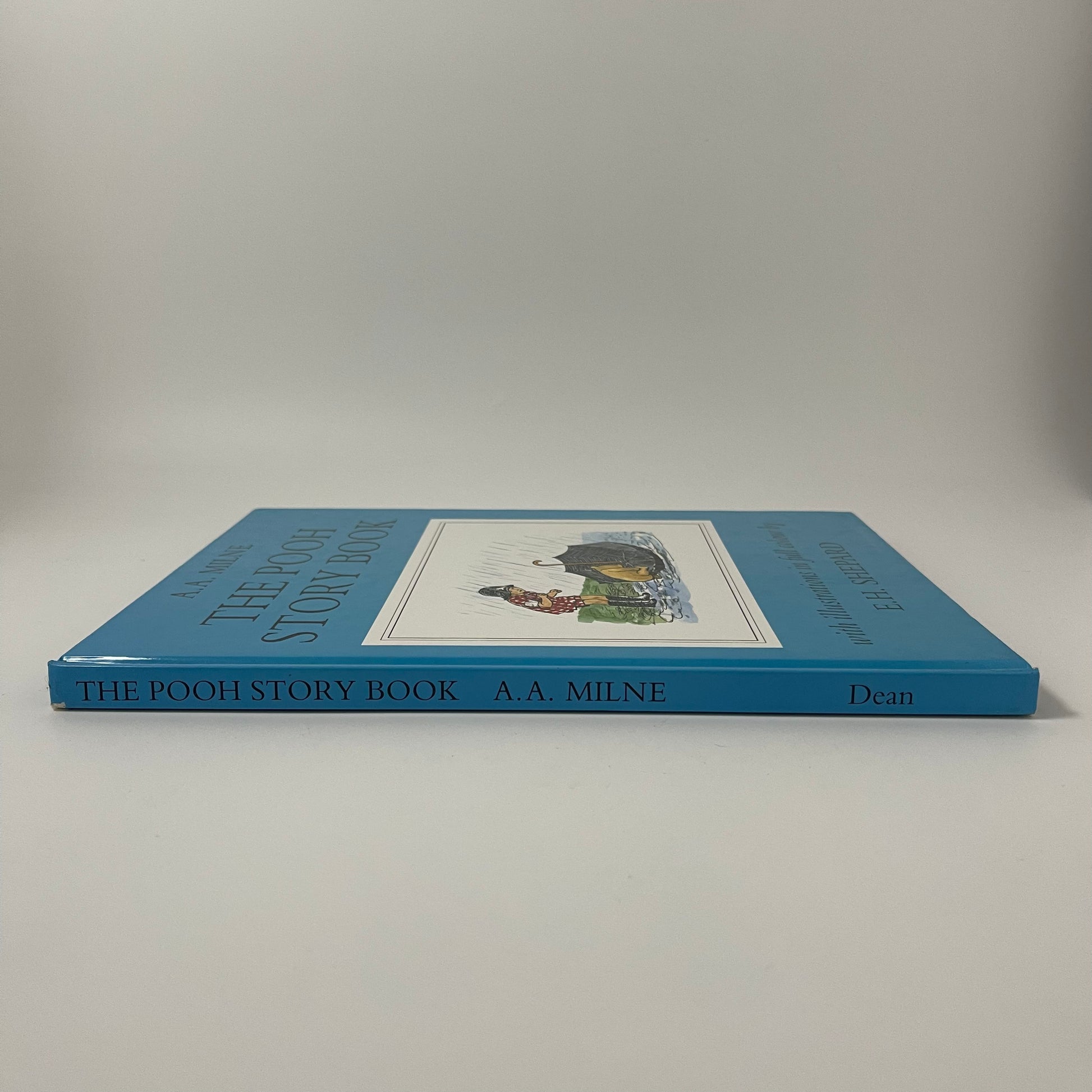 The Pooh Story Book - Alan Alexander Milne - Spine
