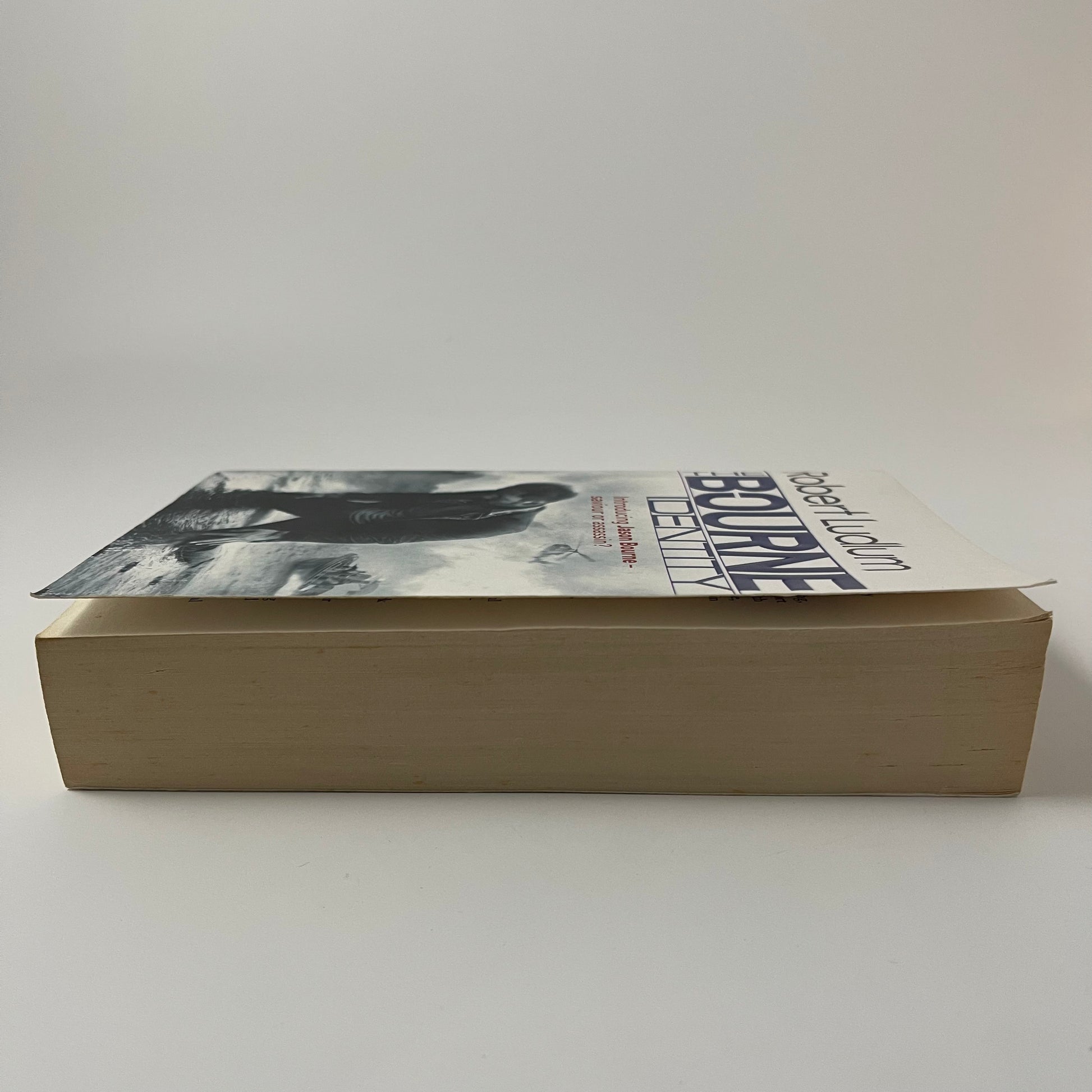 The Bourne Identity - Robert Ludlum - Fore Edge