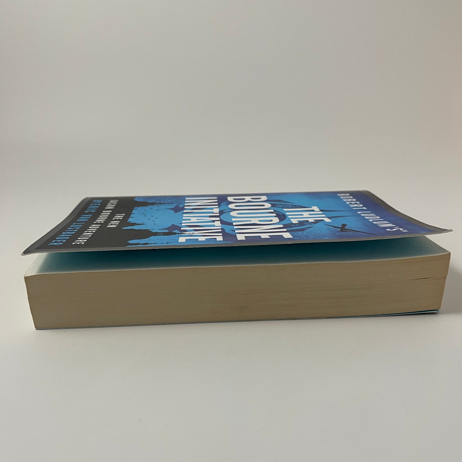 Robert Ludlum's(tm) the Bourne Initiative - Eric Van Lustbader - Fore Edge