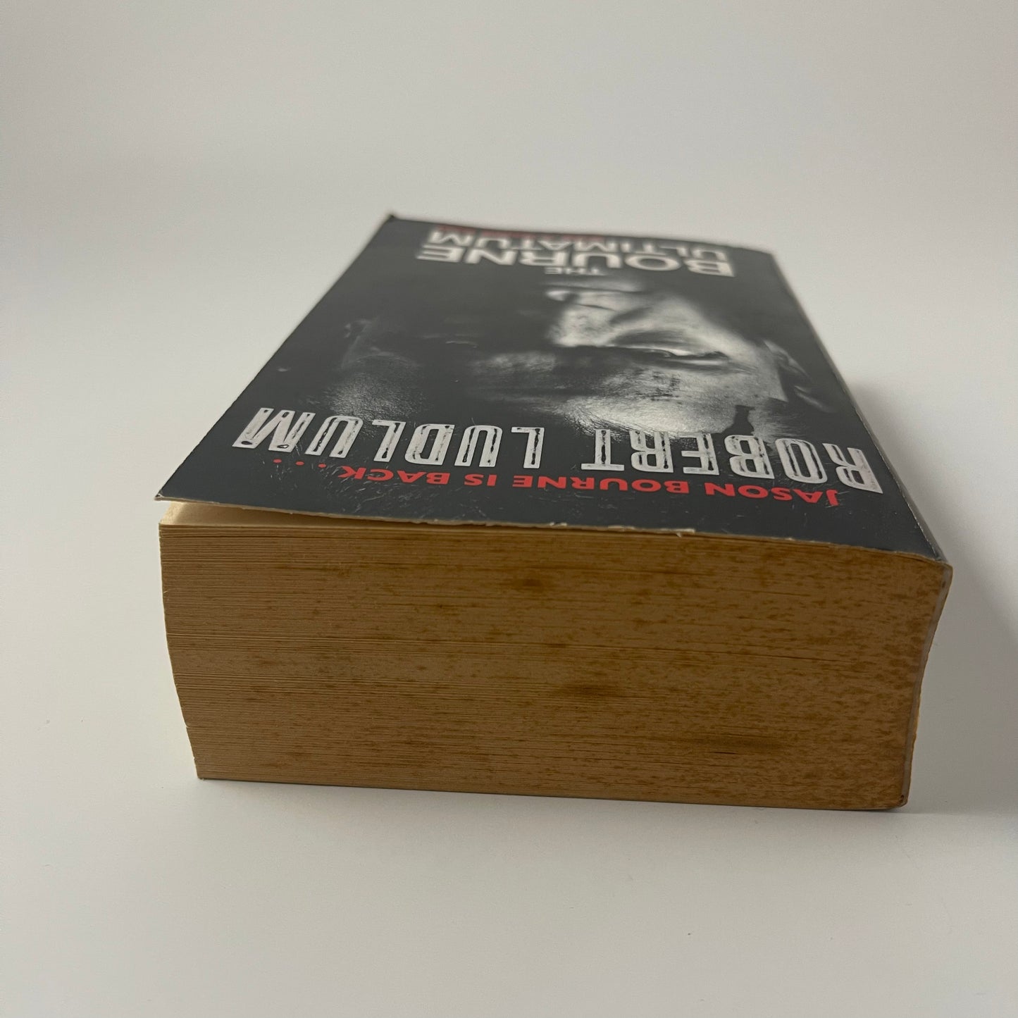 The Bourne Ultimatum - Robert Ludlum - Top Edge