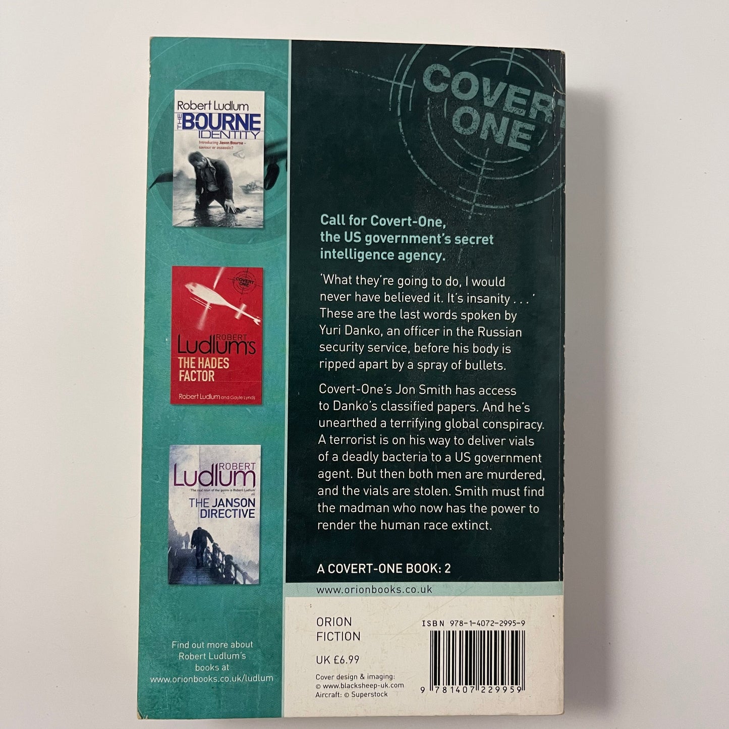Robert Ludlum's The Cassandra Compact - Robert Ludlum - Back Cover