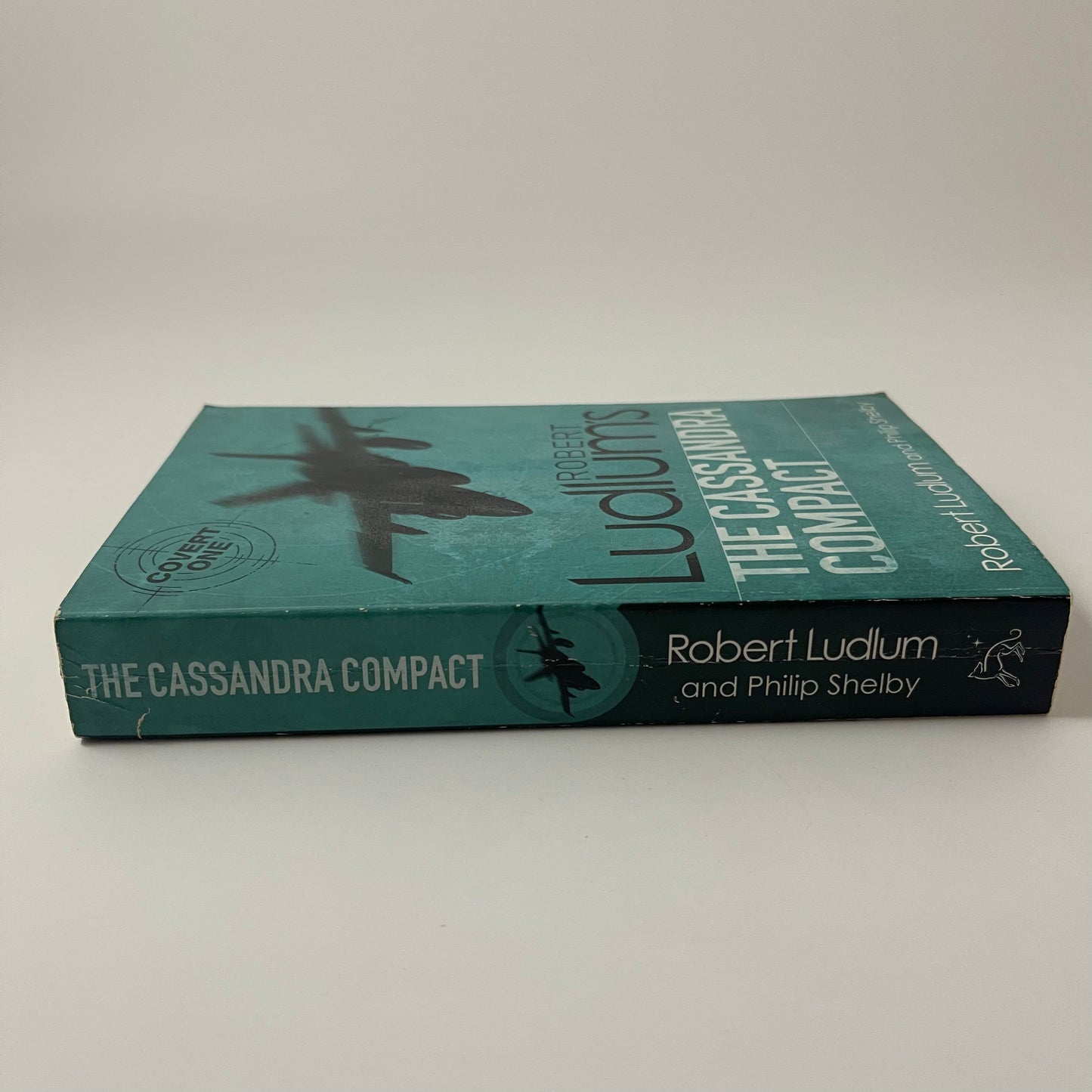 Robert Ludlum's The Cassandra Compact - Robert Ludlum - Spine