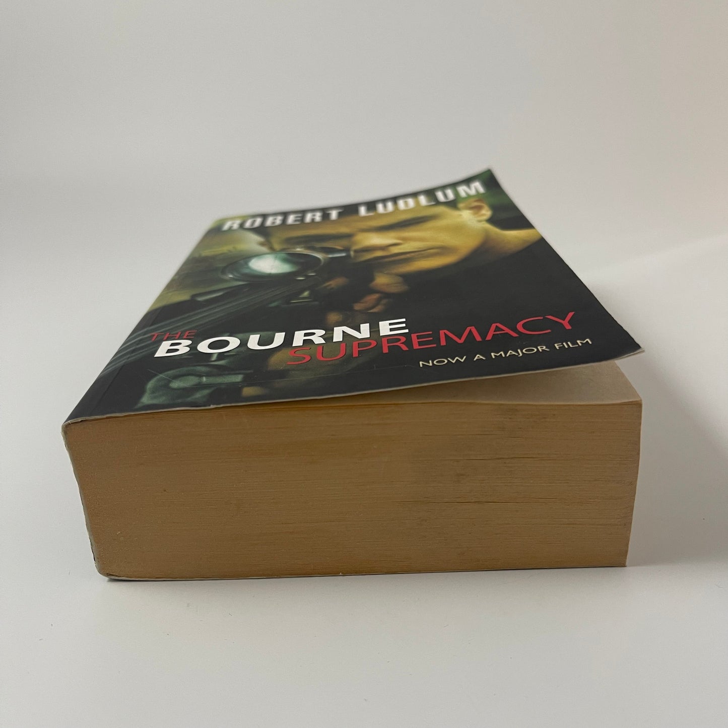 The Bourne Supremacy - Robert Ludlum - Bottom Edge
