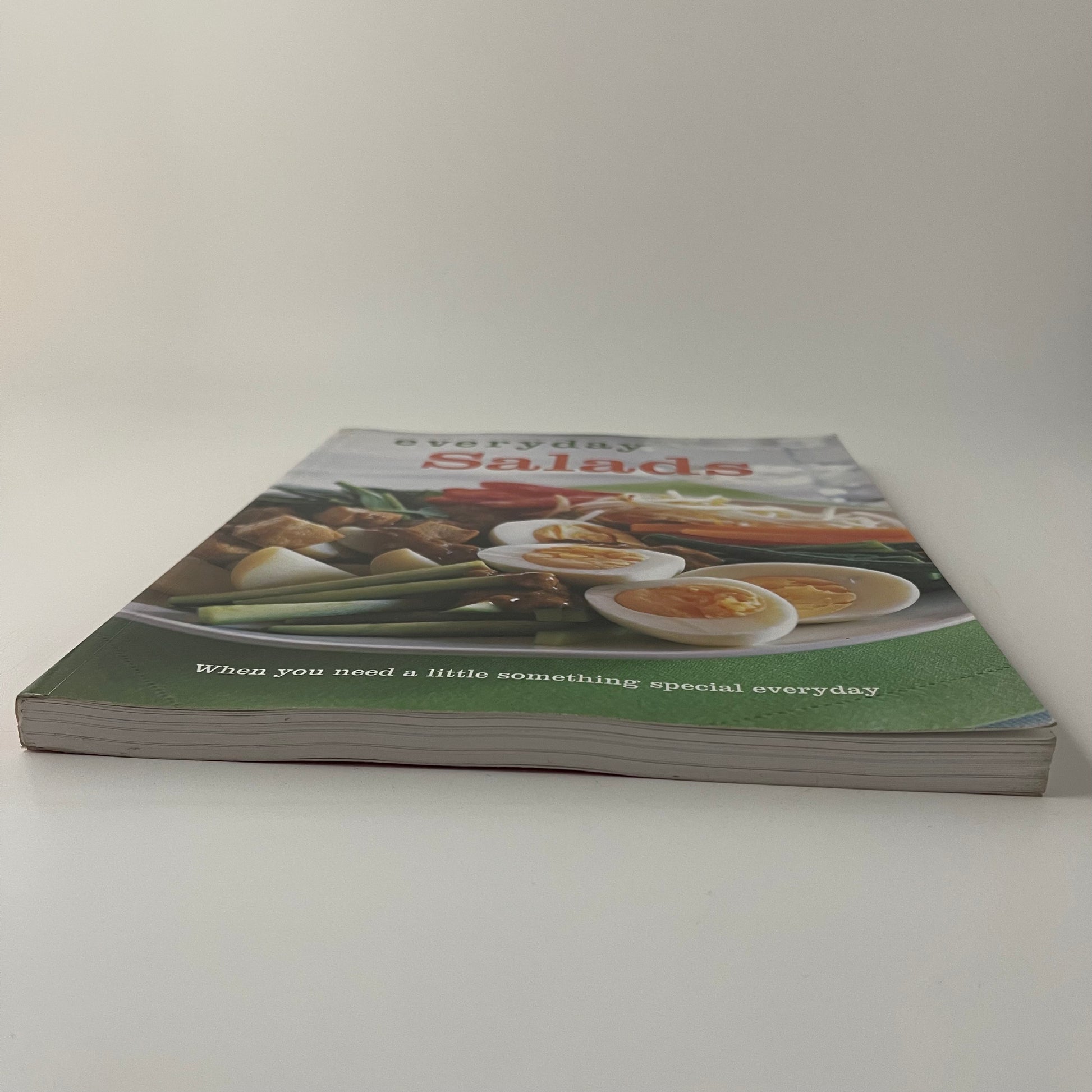 Everyday Salads - Stephanie Kistner - Top Edge