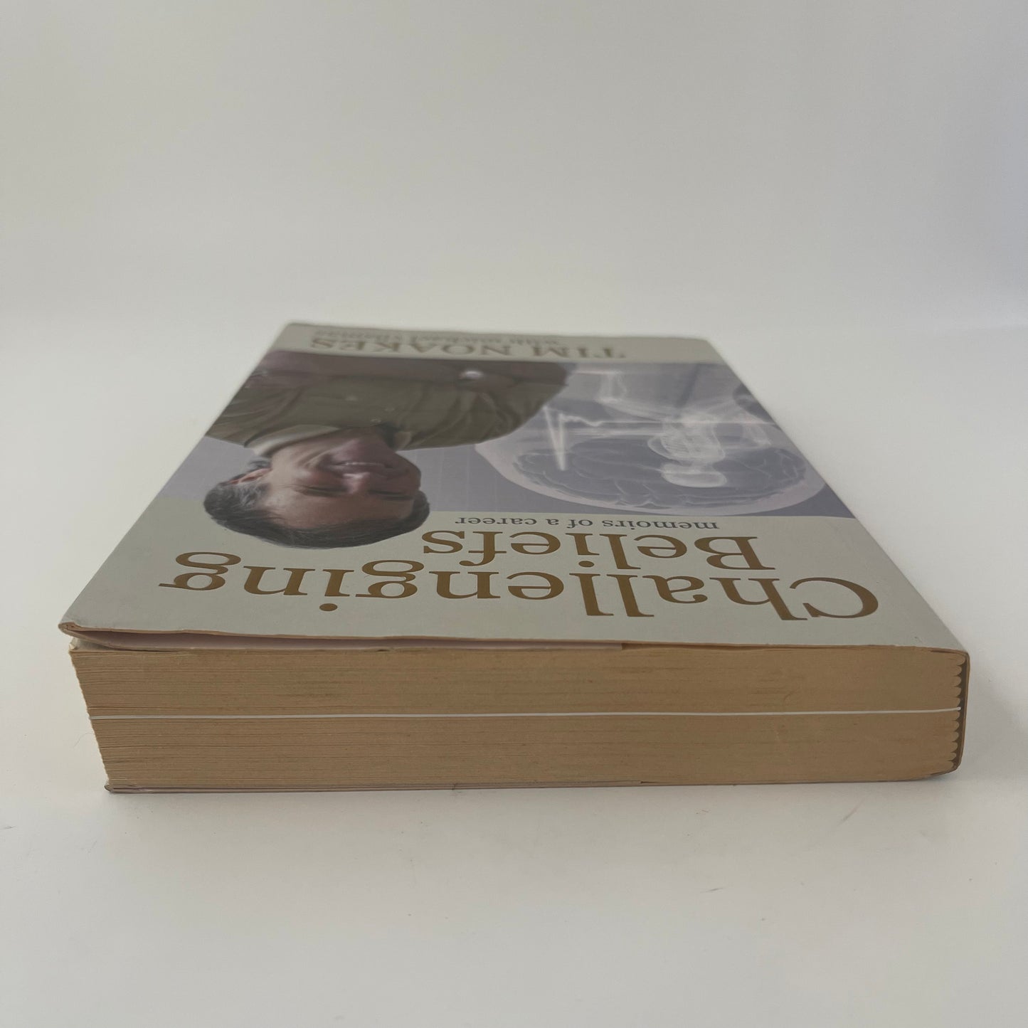 Challenging Beliefs Memoirs of a Career - Timothy Noakes - Top Edge