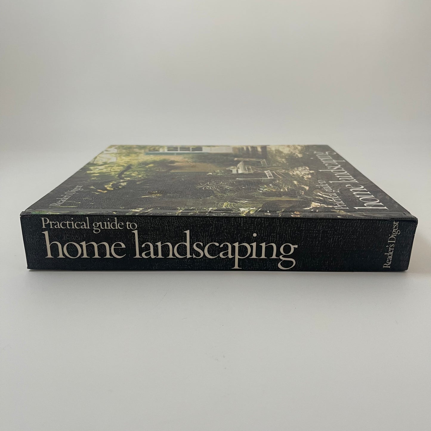 Practical Guide to Home Landscaping - Reader's Digest Association - Condition Detail 1