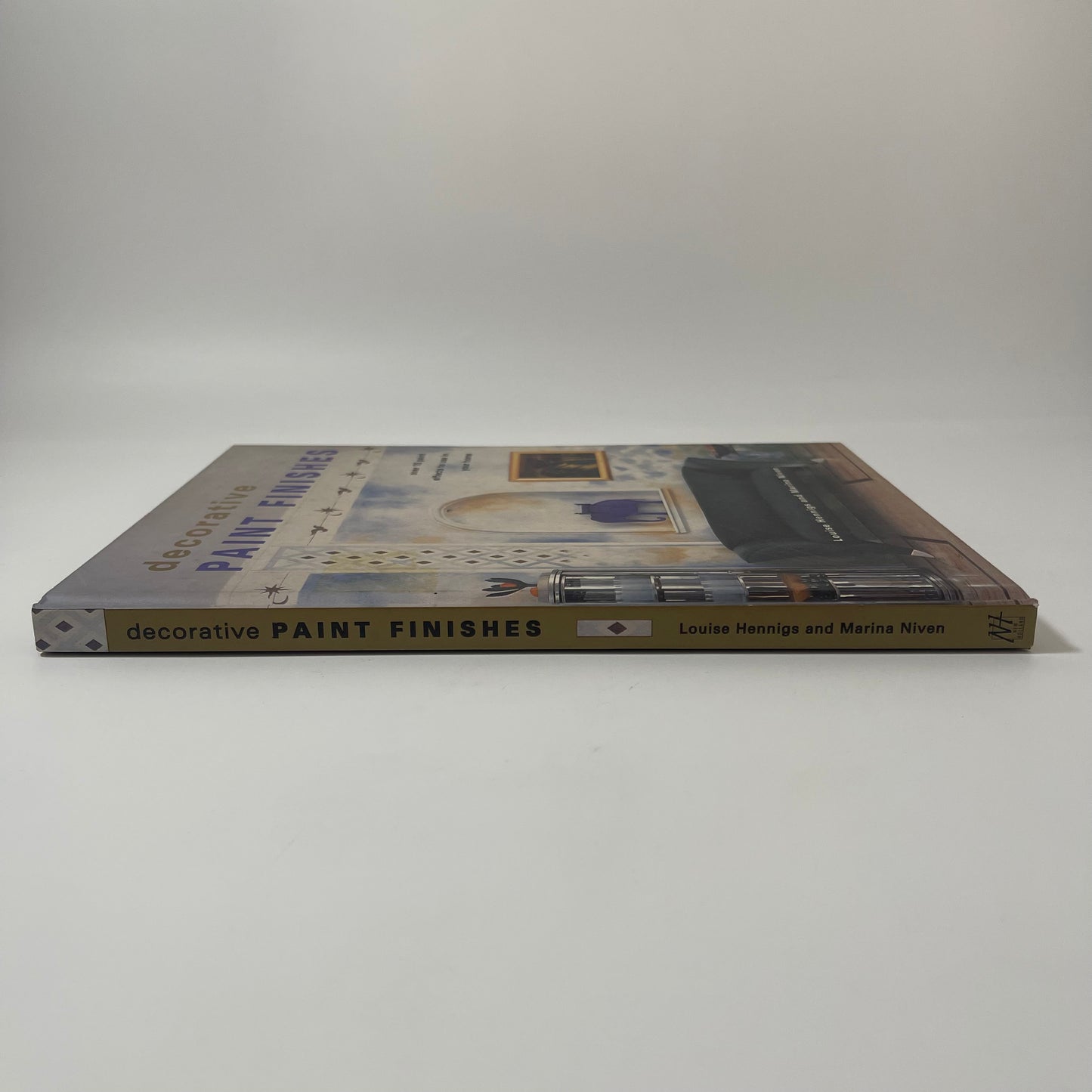 Decorative Paint Finishes - Louise Hennigs - Condition Detail 2