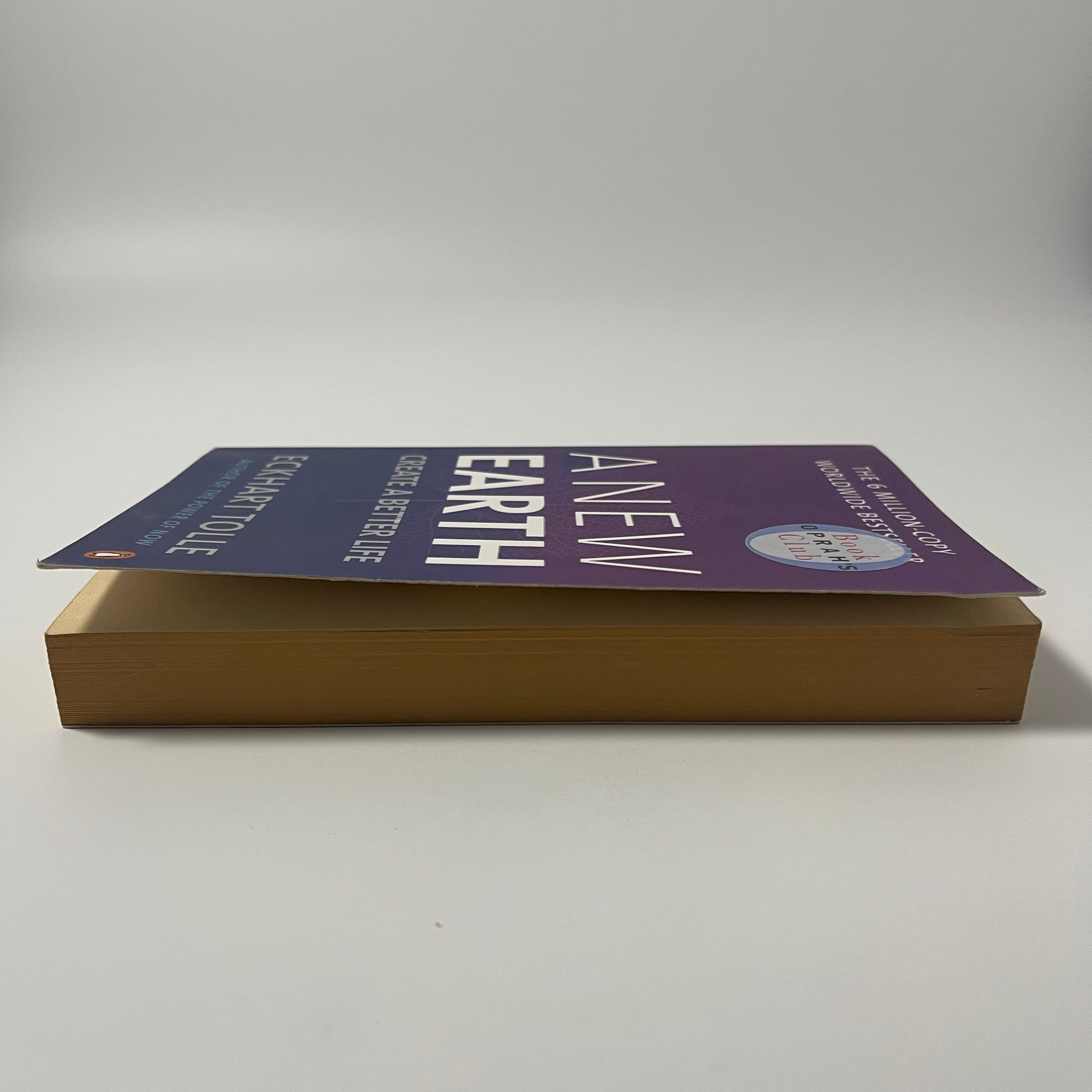 A New Earth Create a Better Life - Eckhart Tolle - Fore Edge