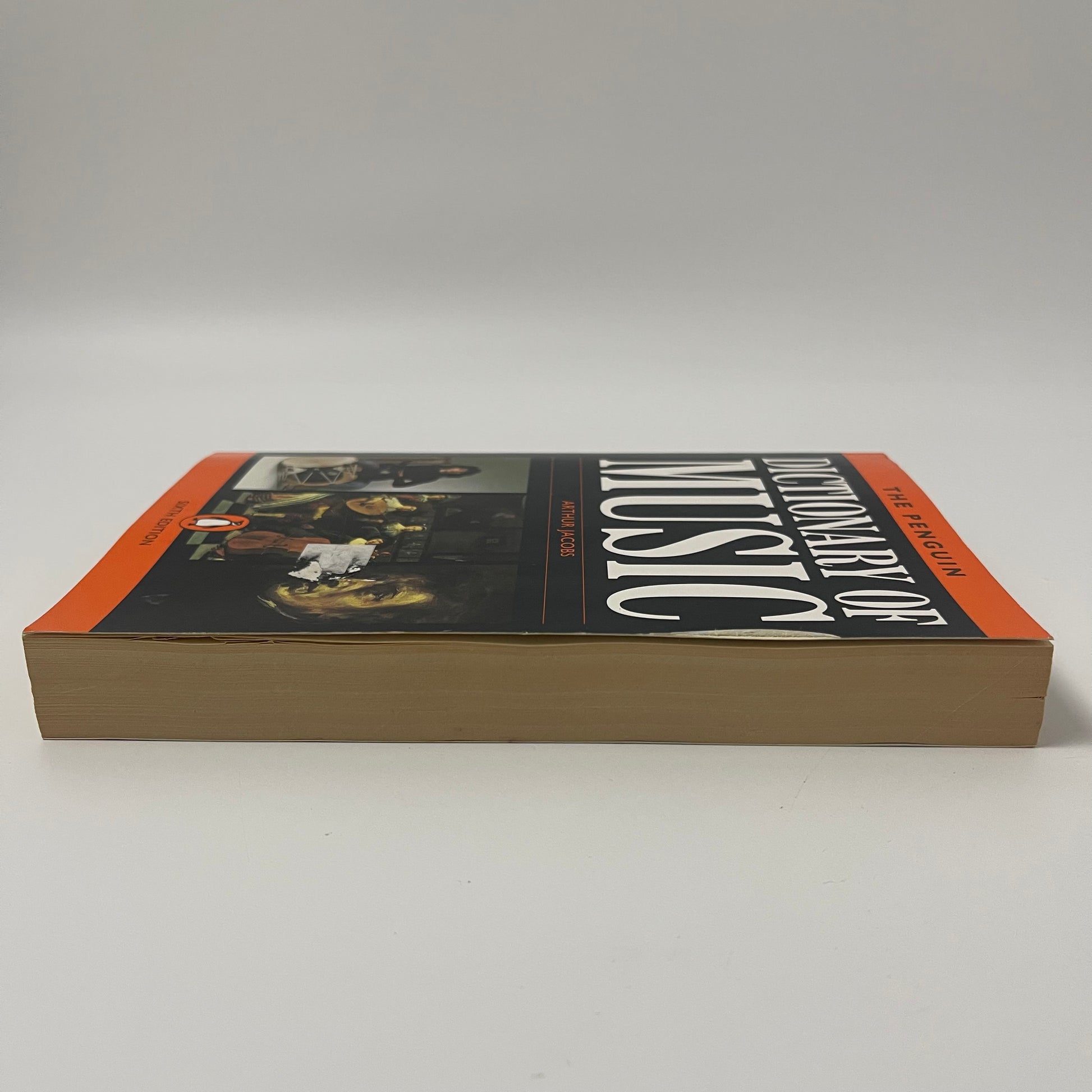 Dictionary of Music, The Penguin: Sixth Edition (Dictionary, Penguin) - Arthur Jacobs - Fore Edge