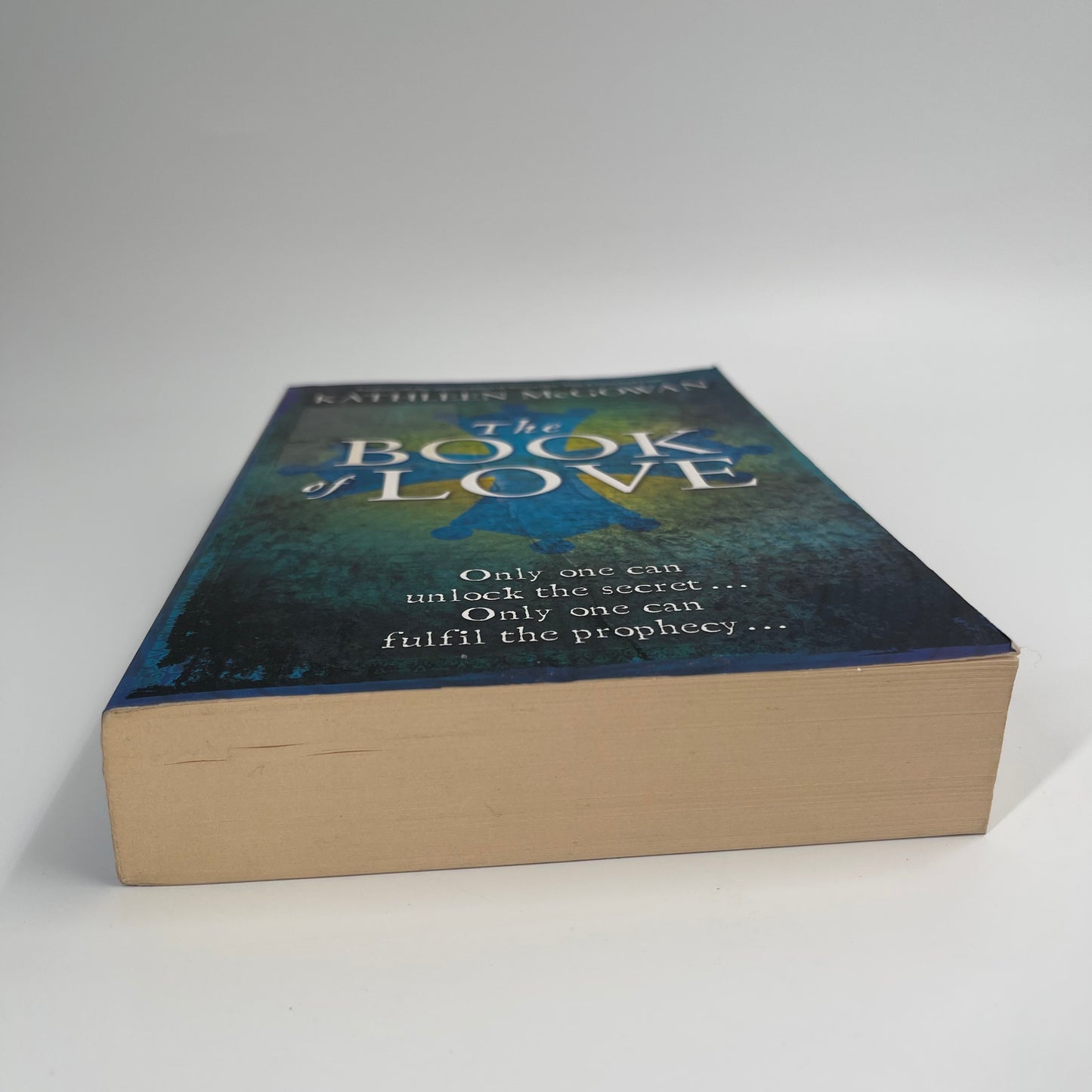 The Book of Love - Kathleen McGowan - Bottom Edge