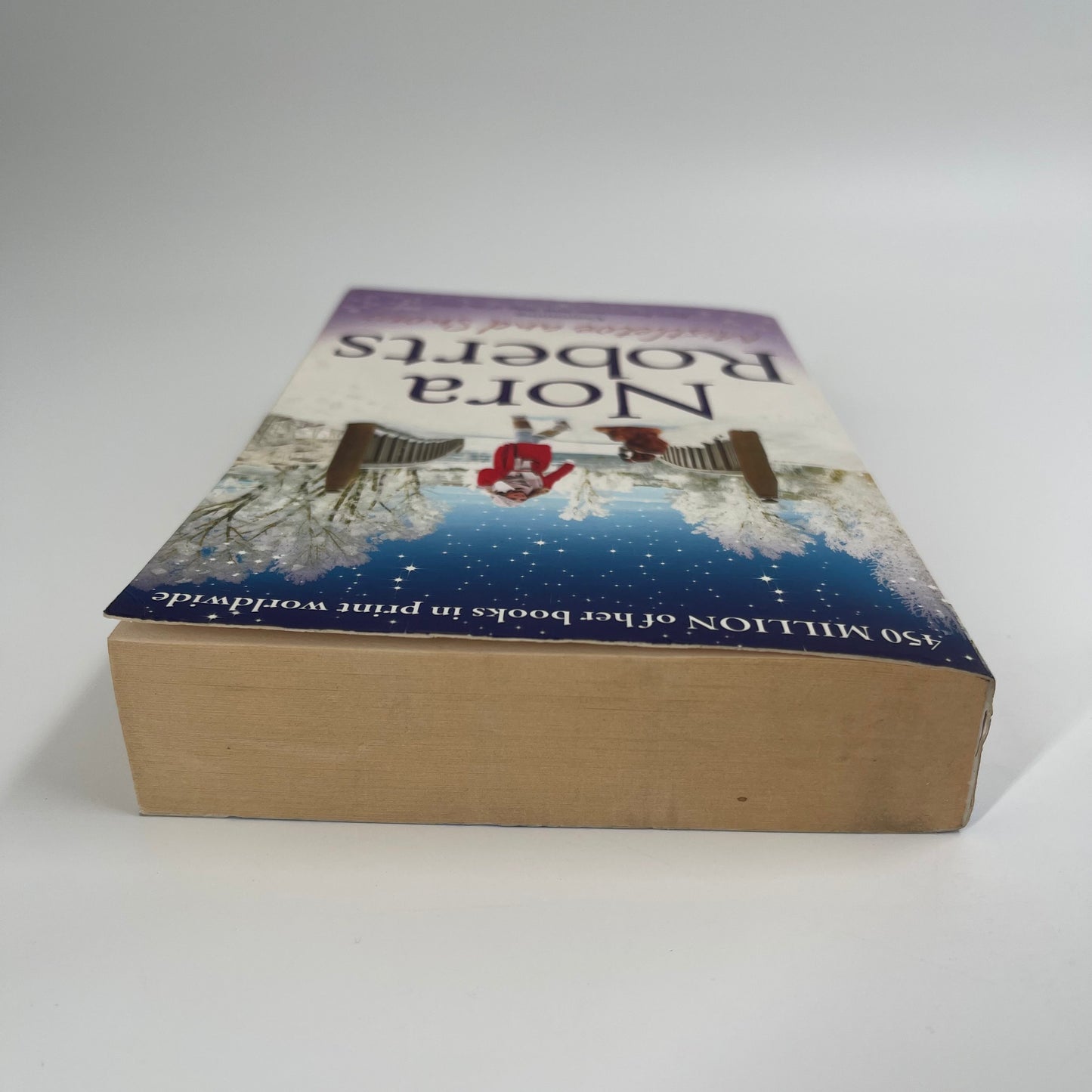 Mistletoe & Snow - Nora Roberts - Top Edge