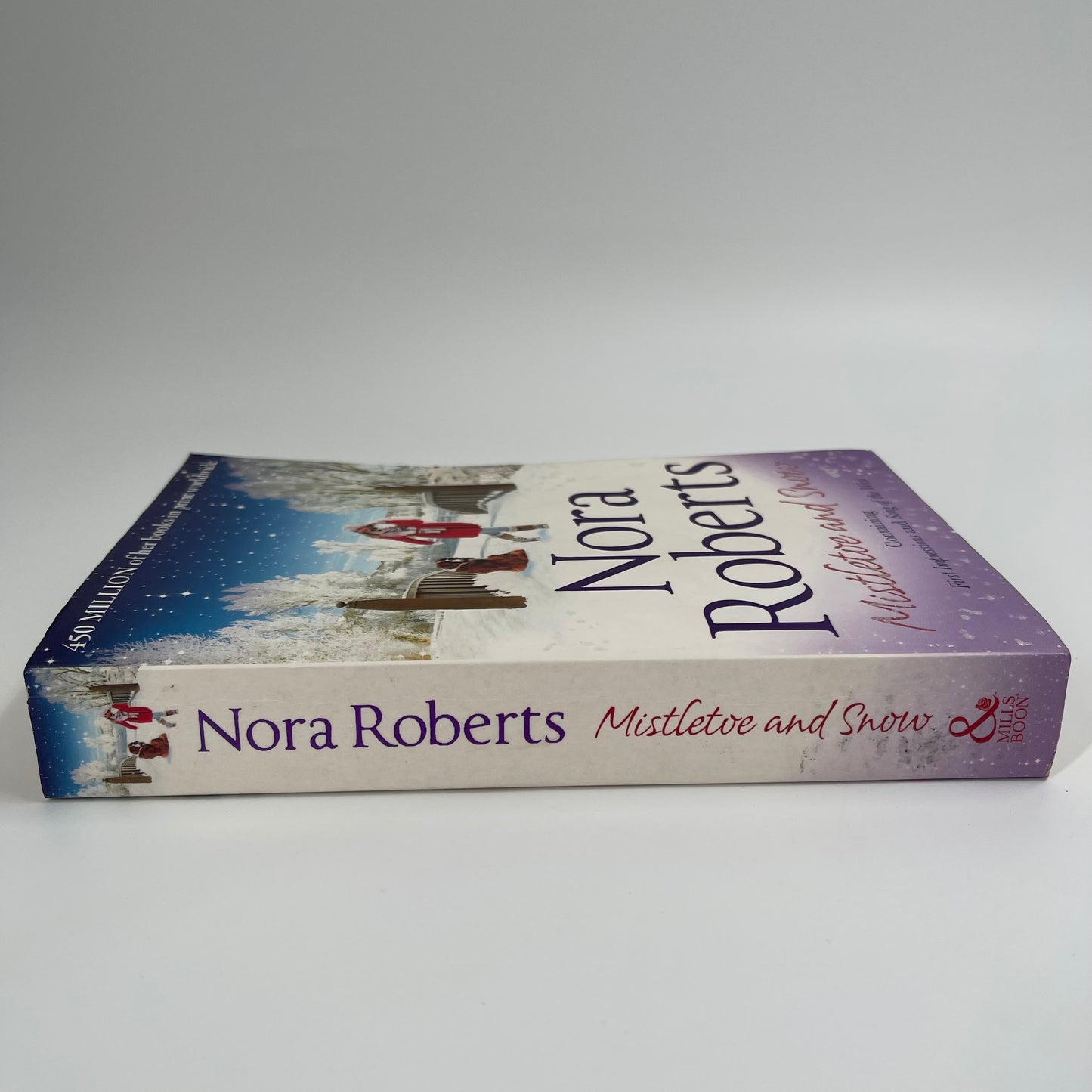 Mistletoe & Snow - Nora Roberts - Spine