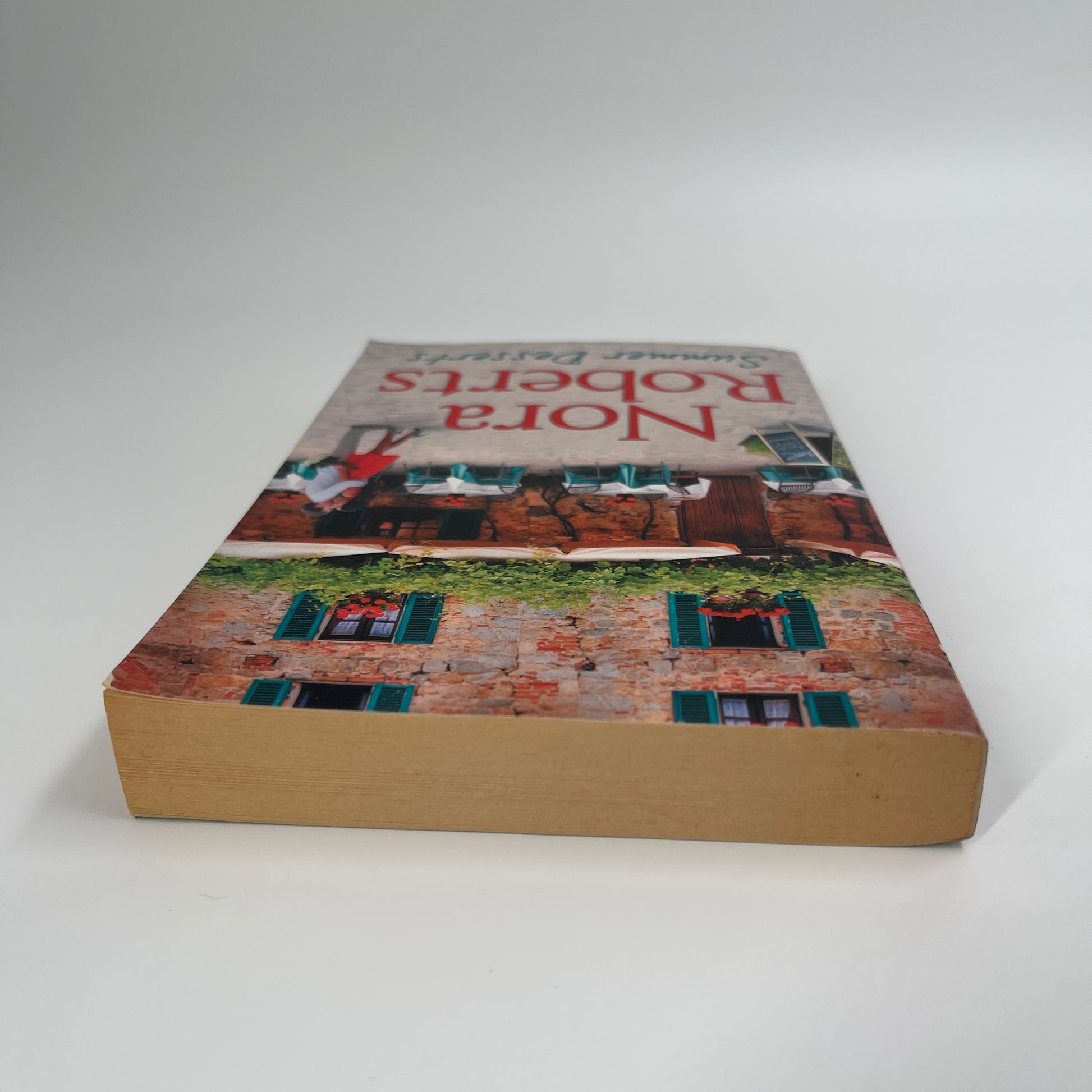 Summer Desserts - Nora Roberts - Top Edge