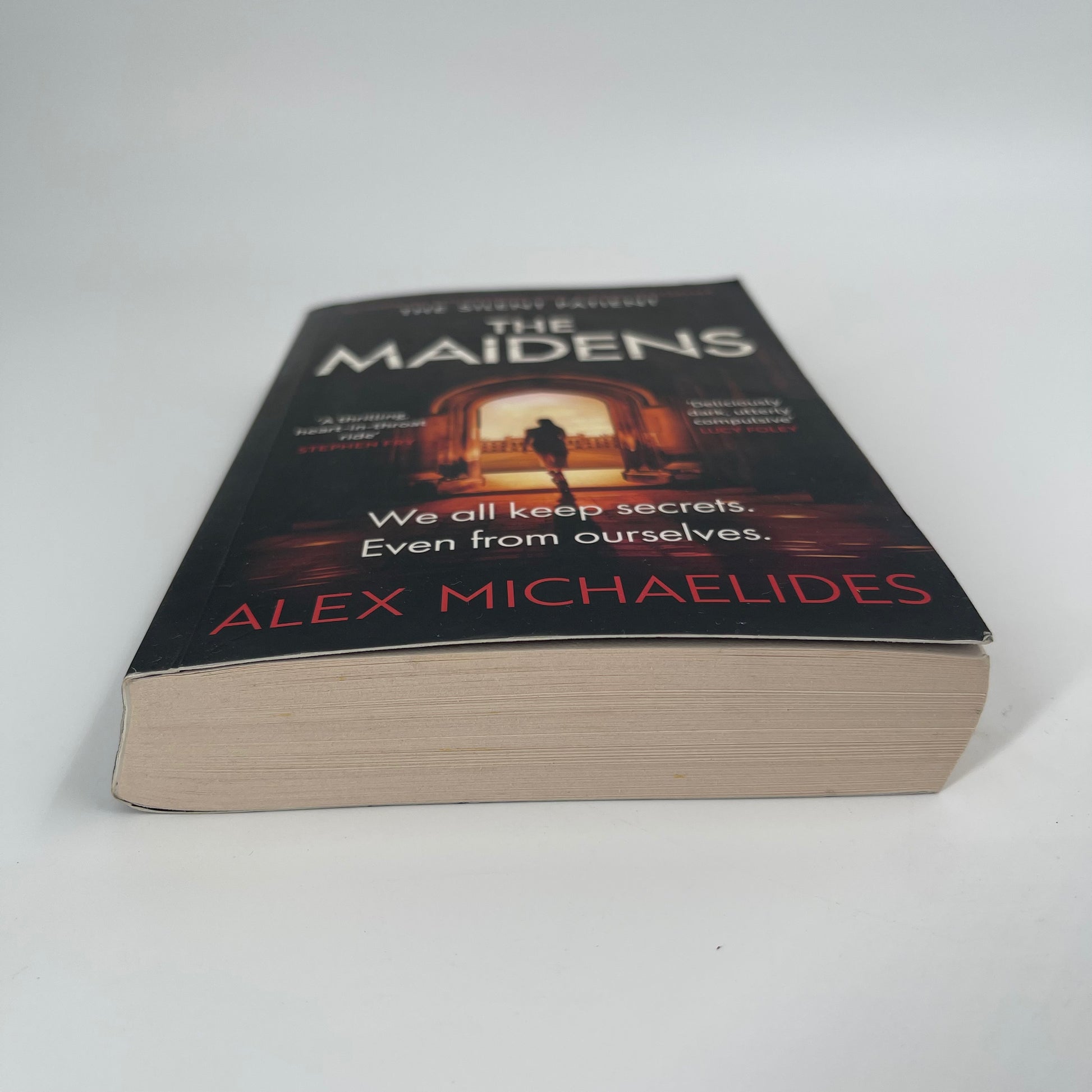 The Maidens - Alex Michaelides - Bottom Edge
