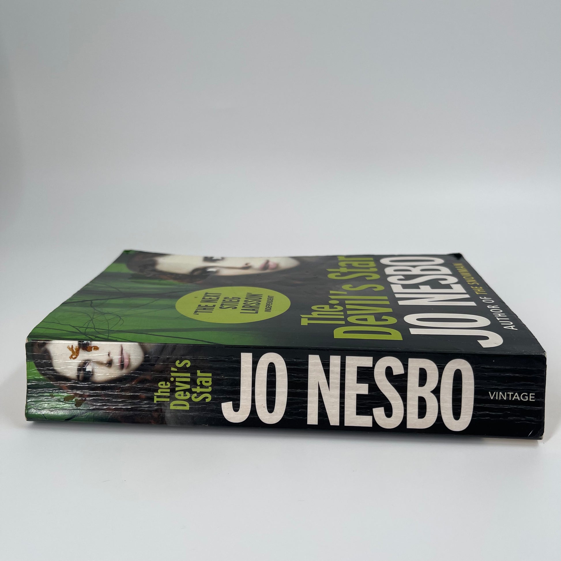 The Devil's Star - Jo Nesbø - Spine