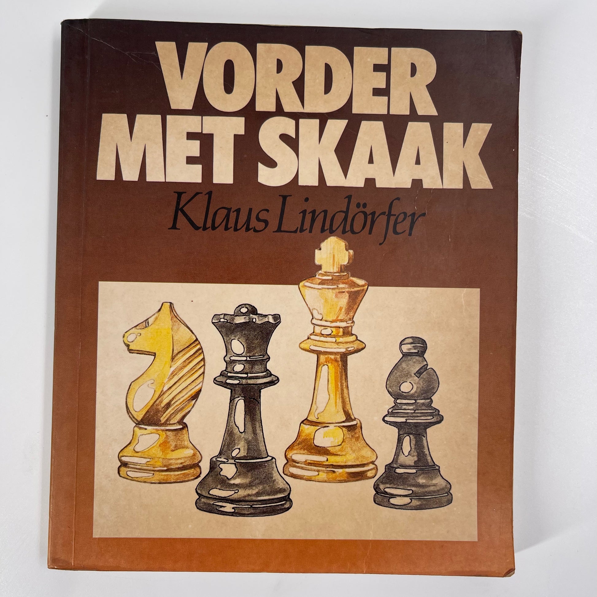 Vorder met skaak - Klaus Lindörfer - Front Cover