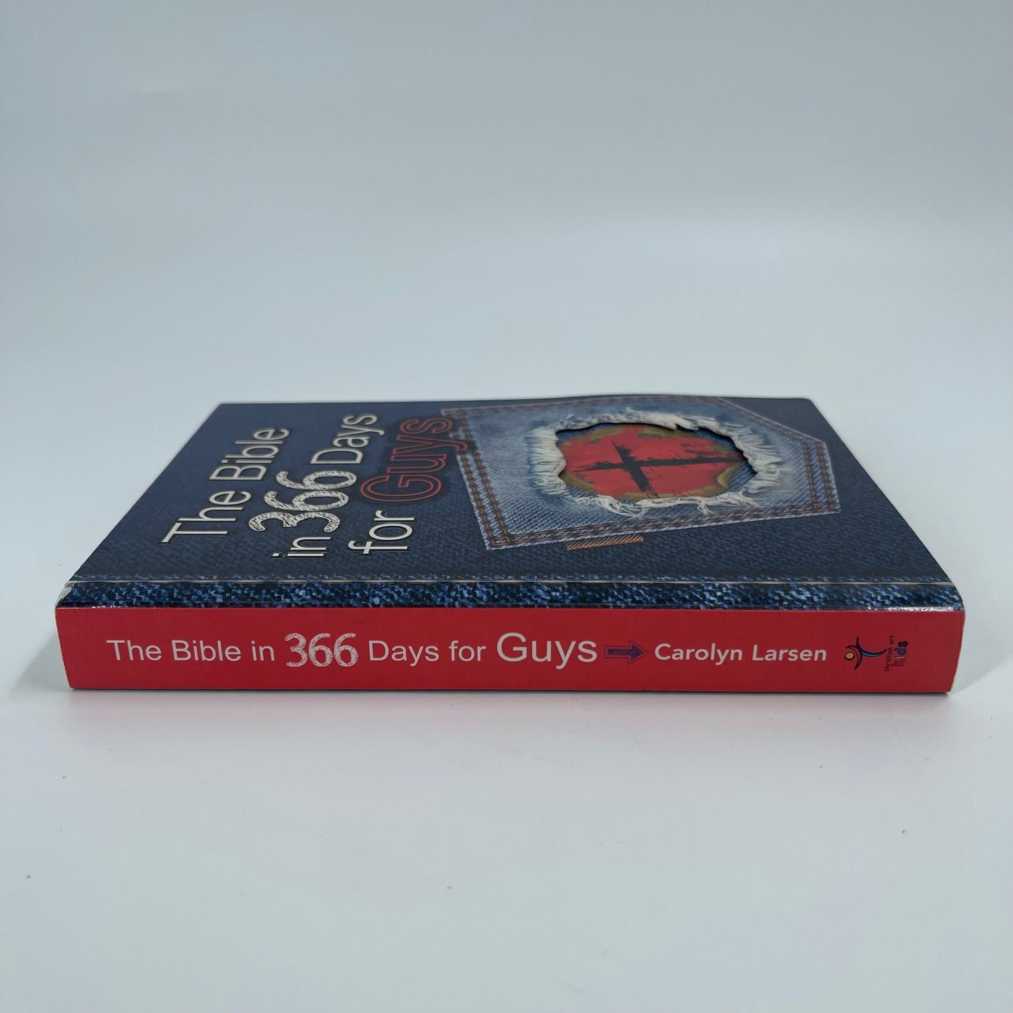 The Bible in 366 Days for Guys - Carolyn Larsen - Spine