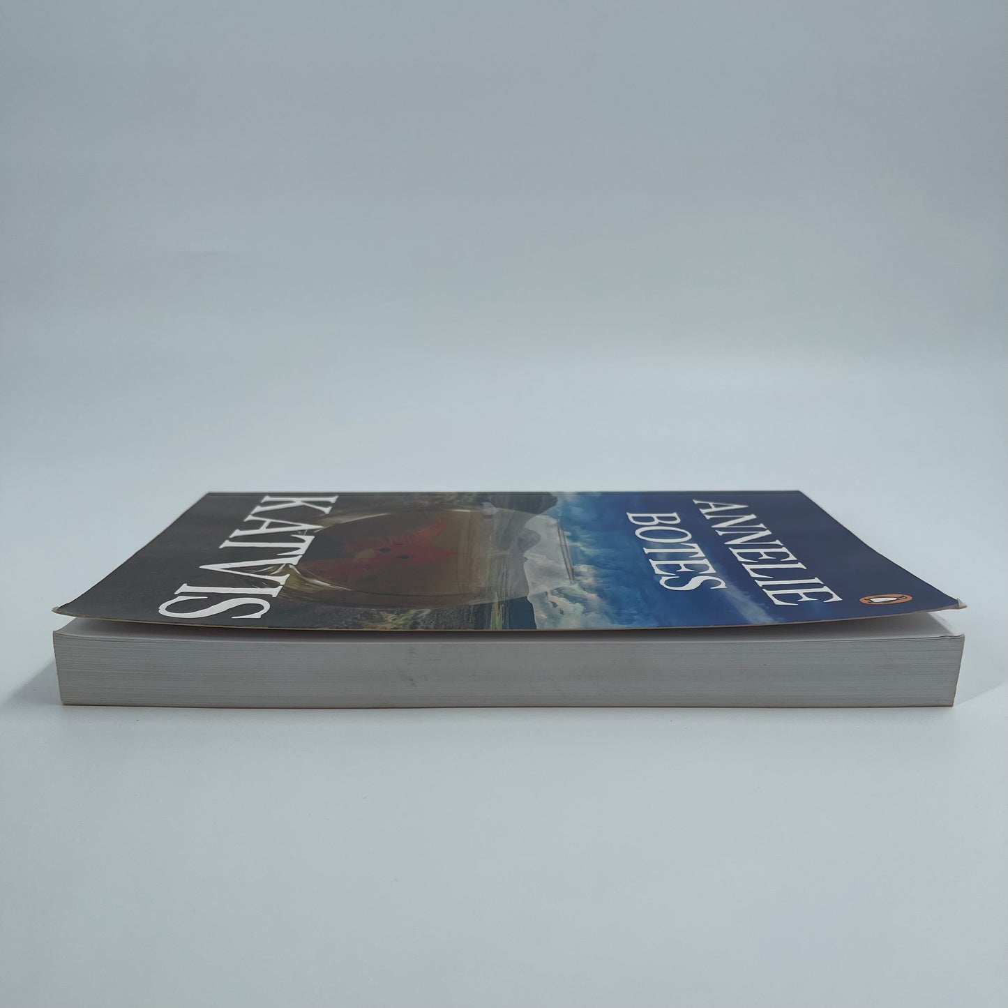 Katvis - Annelie Botes - Fore Edge