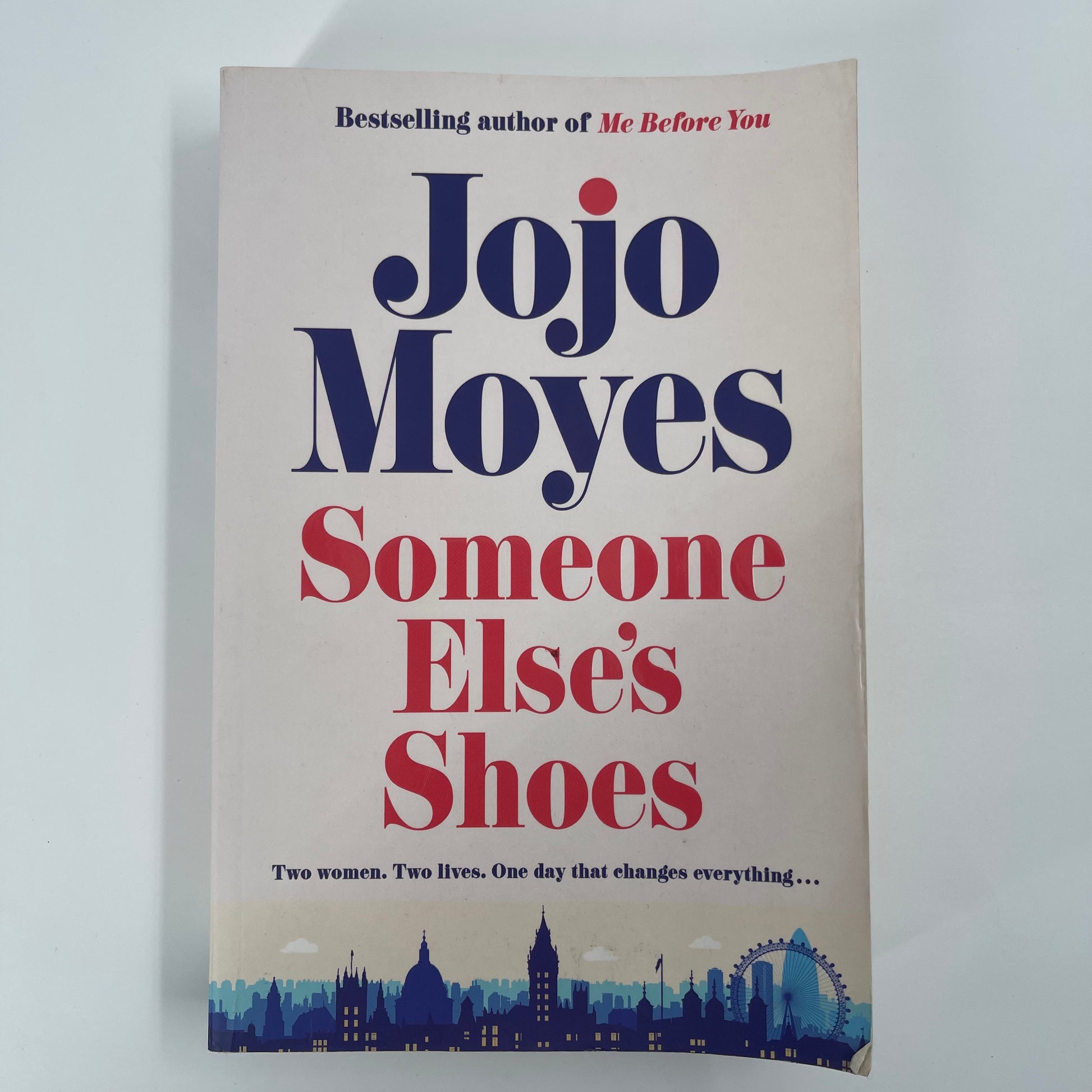 Someone Else's Shoes - Jojo Moyes - Front Cover
