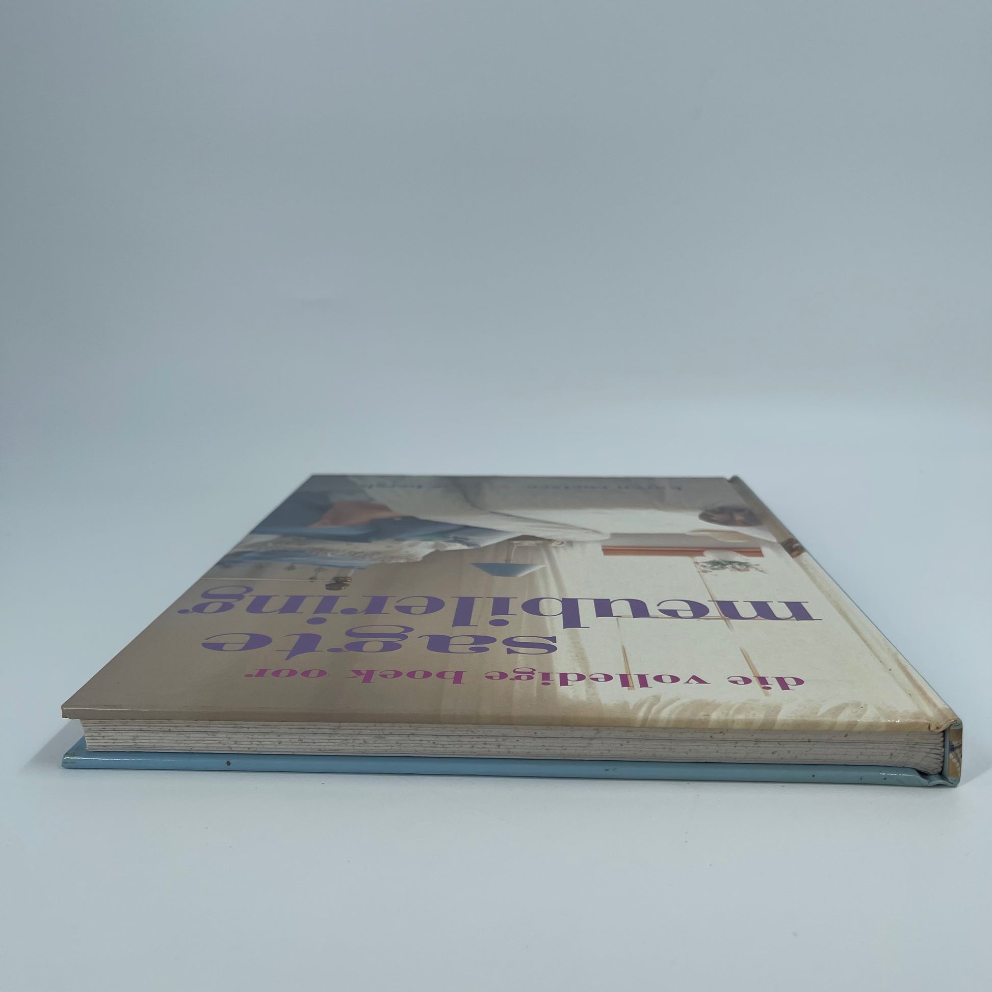 Die Volledige Boek Oor Sagte Meubilering - Coetzee - Condition Detail 1