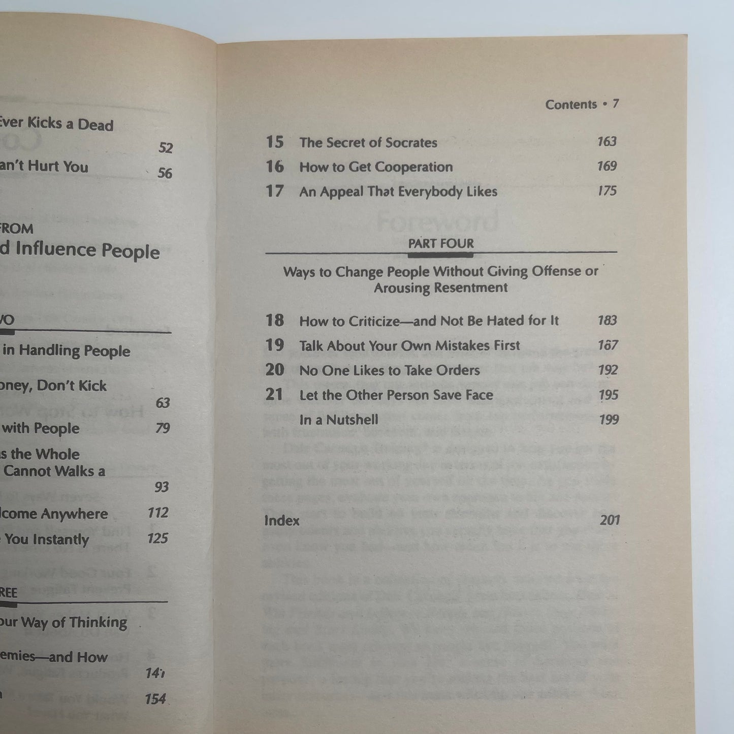 How to Enjoy Your Life and Your Job Selections from How to Win Friends and Influence People, and How to Stop Worrying and Start Living - Dale Carnegie - Back Cover