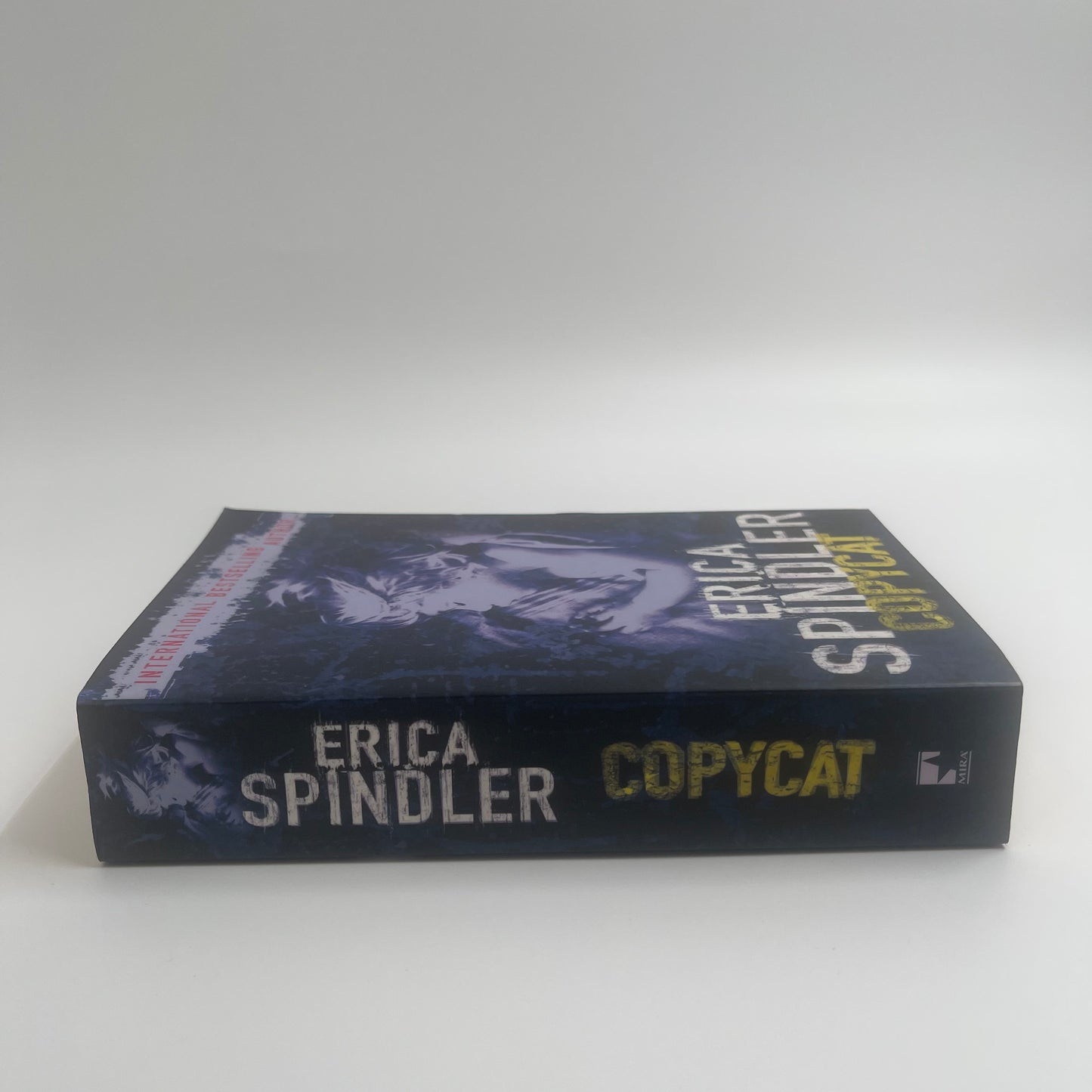Copycat - Erica Spindler - Spine