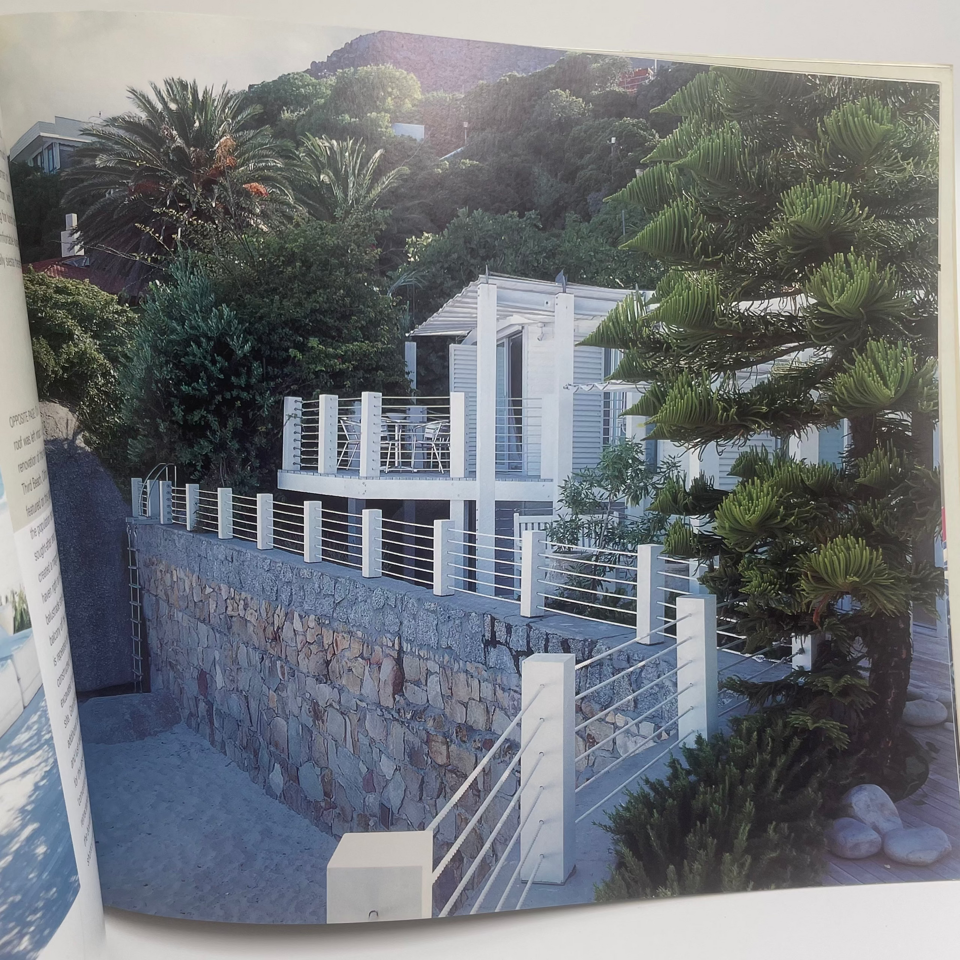 Stylish Living in South Africa - Suzanne Brenner - Bottom Edge