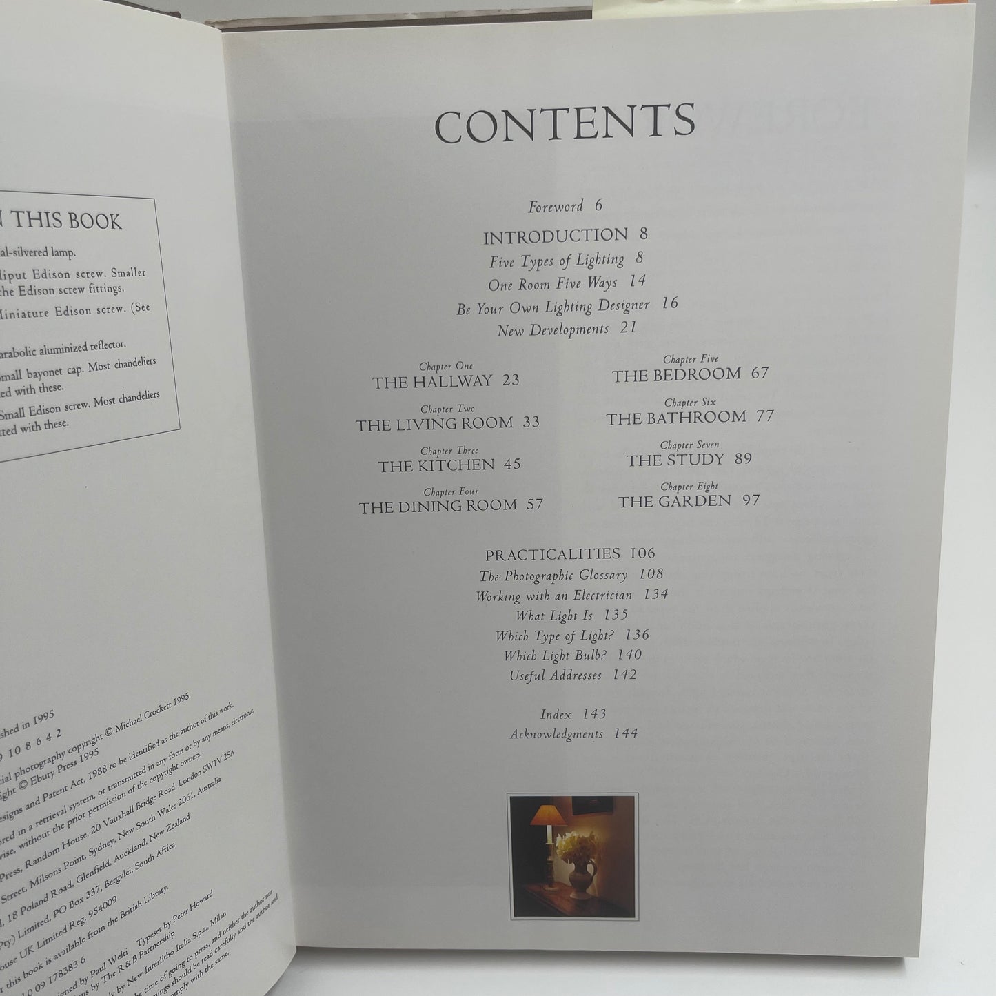 Kevin McCloud's Lighting Book The Ultimate Guide to Lighting Every Room in the Home - Kevin McCloud - Bottom Edge