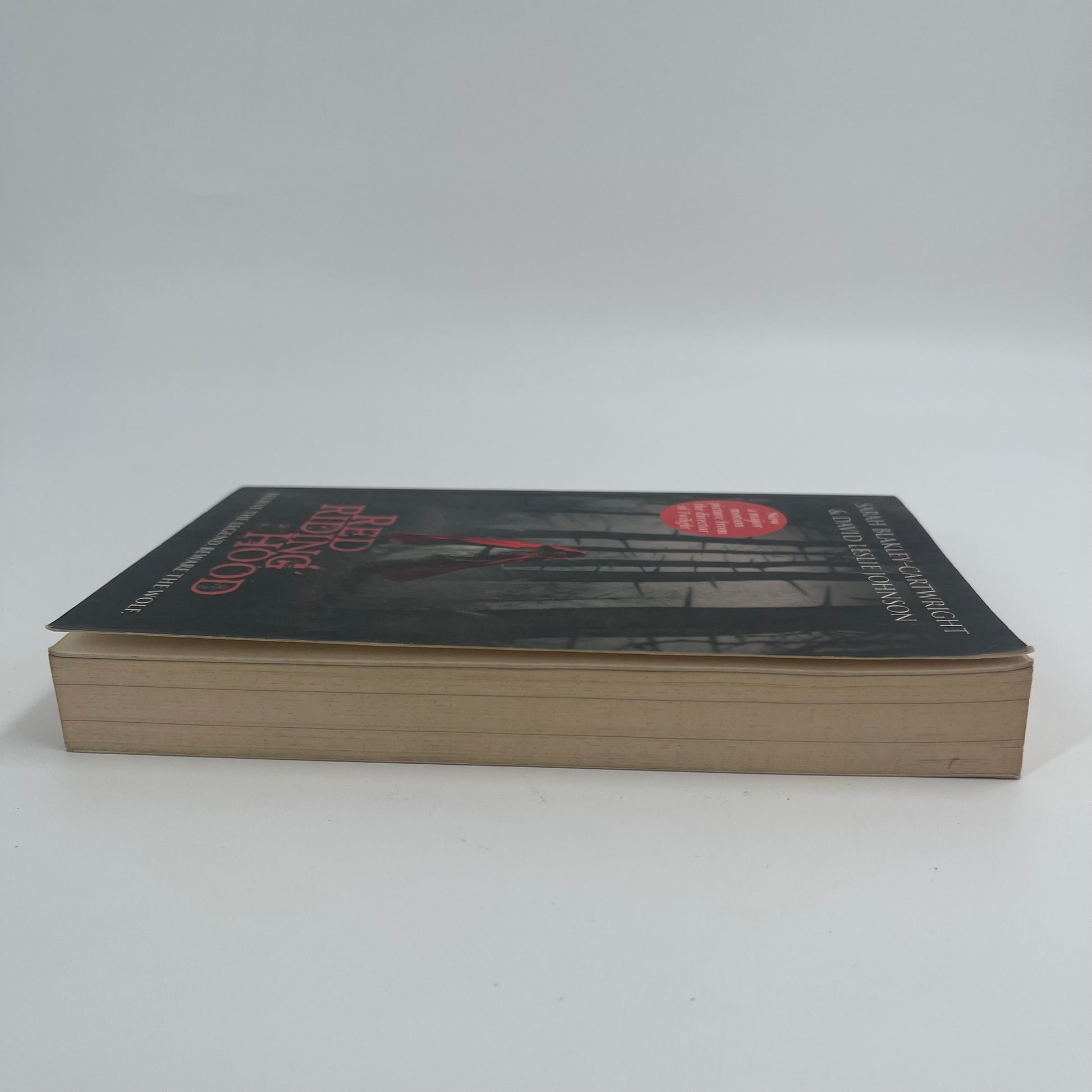 Red Riding Hood - Sarah Blakley-Cartwright - Fore Edge