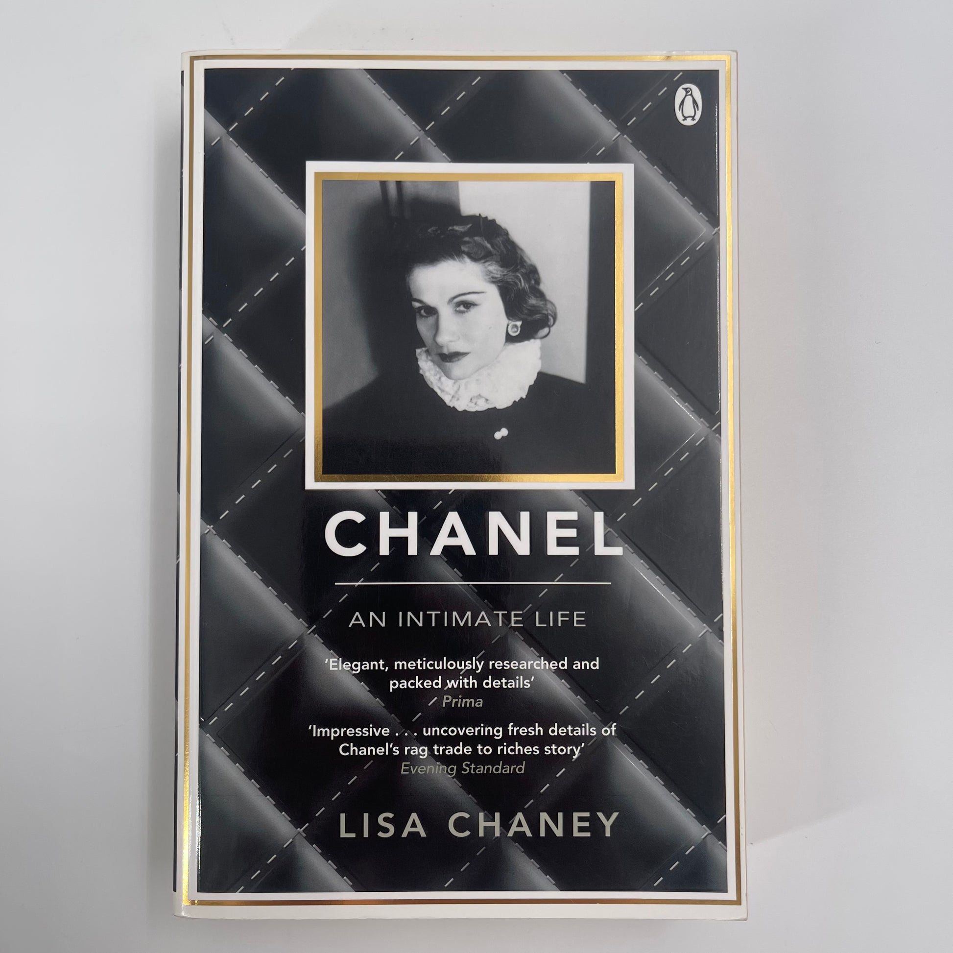 Chanel An Intimate Life - Lisa Chaney - Front Cover