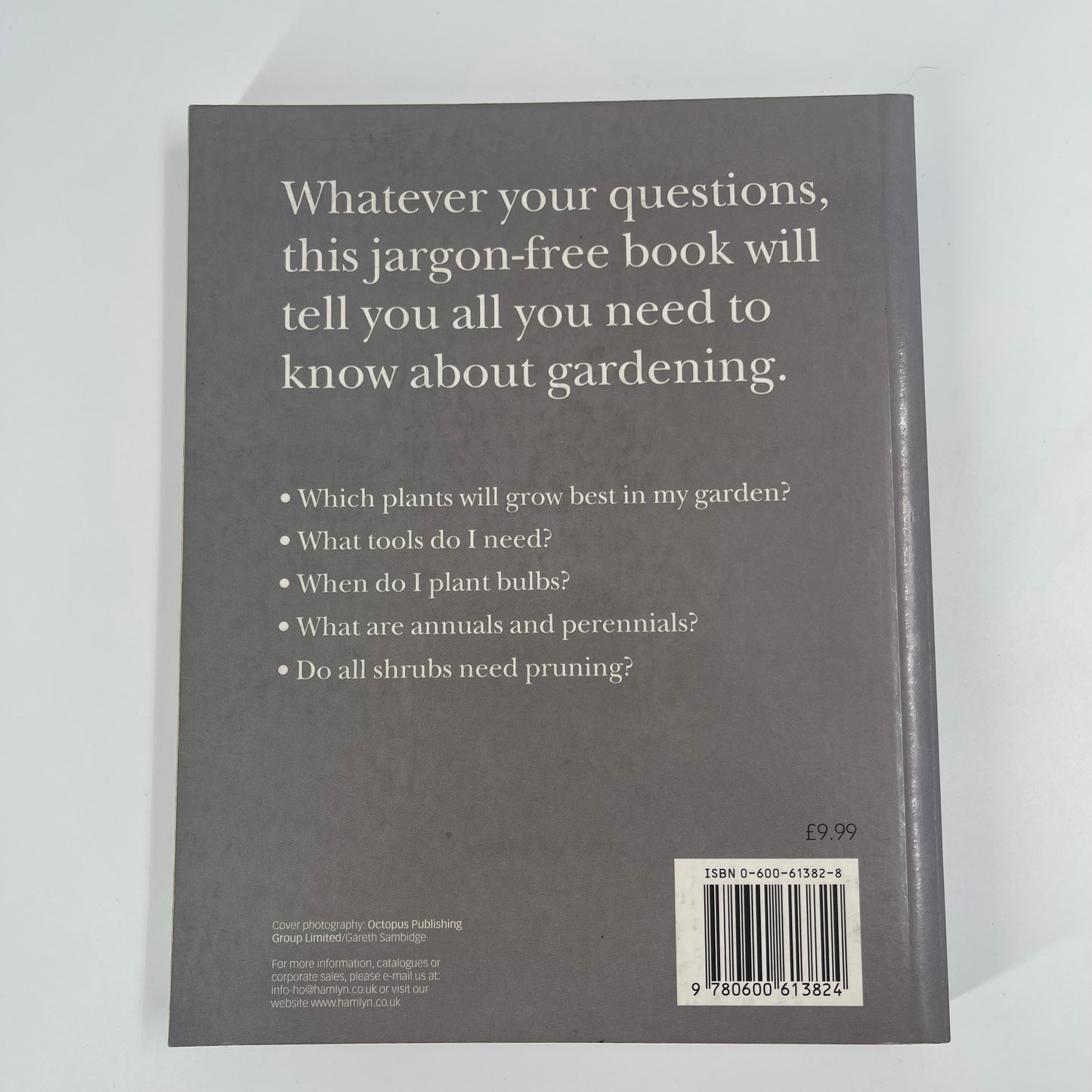 How to Garden - Jo Smith - Fore Edge