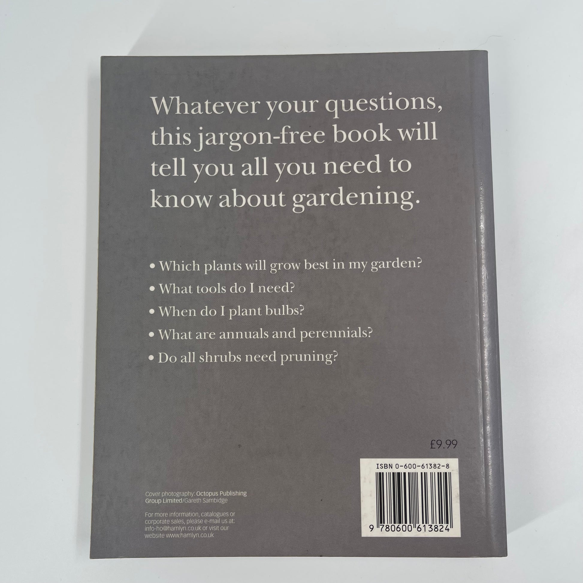 How to Garden - Jo Smith - Fore Edge