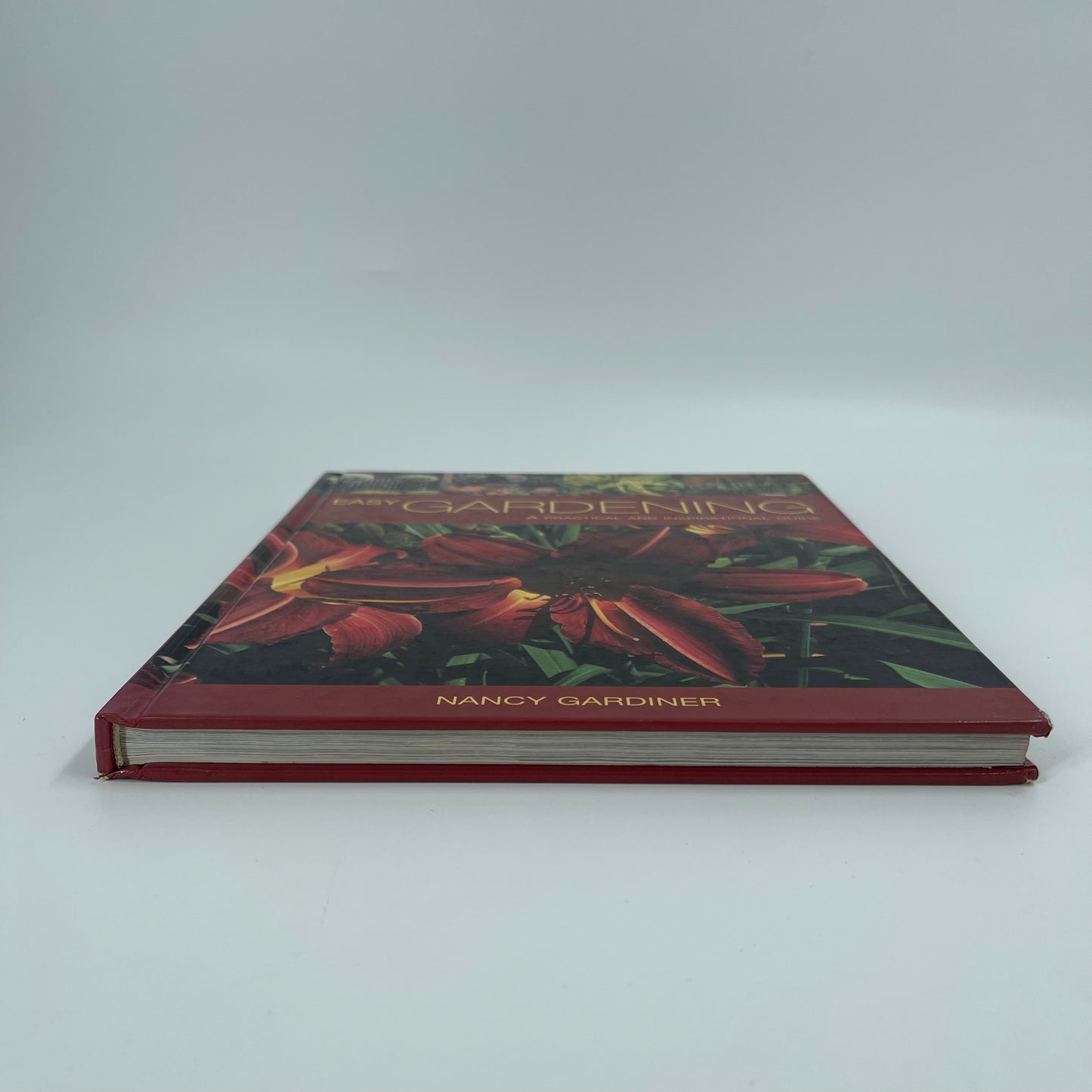 Easy Gardening - Nancy Gardiner - Fore Edge