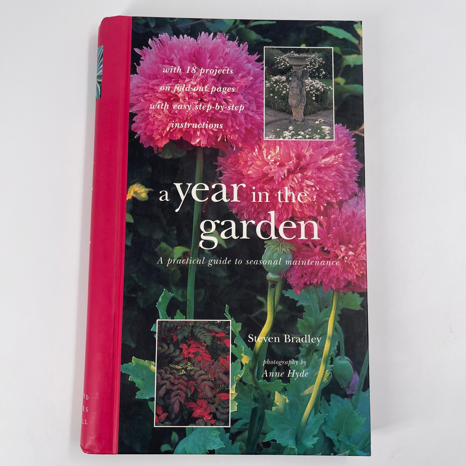A Year in the Garden - Steve Bradley - Front Cover