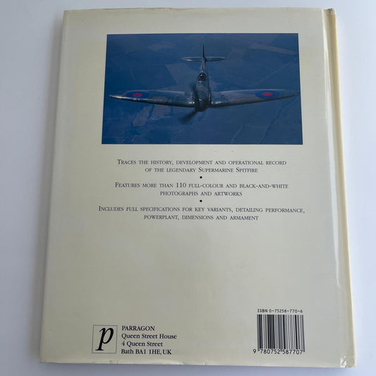 Spitfire: The History of Britain’s Most Famous World War II Fighter - Robert Jackson