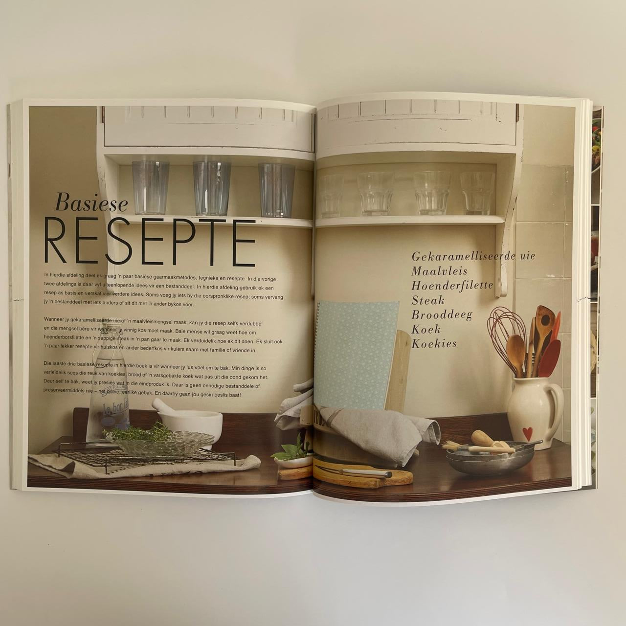 Advertising and Promotions: An Integrated Brand Approach (6th Edition) - Richard J. Semenik, Chris Allen, Thomas O’Guinn & Hans Rüdiger Kaufmann