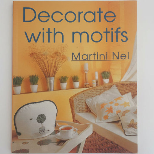 Decorate with Motifs – Martini Nel