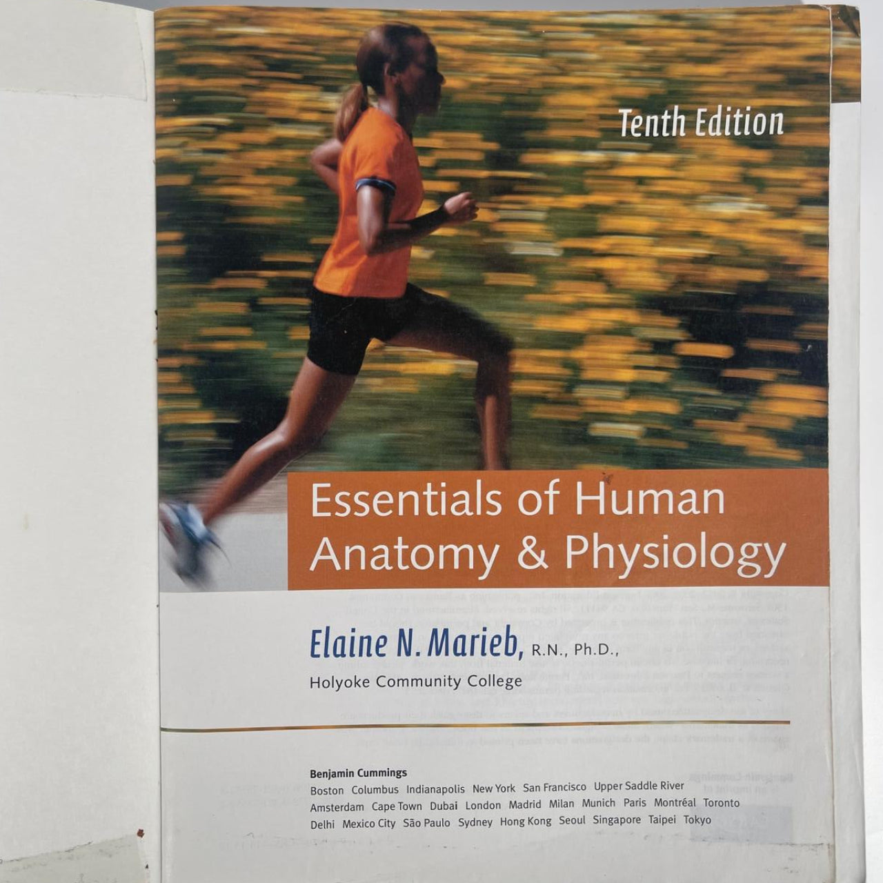 Essentials of Human Anatomy & Physiology - Elaine N. Marieb & Suzanne M. Keller