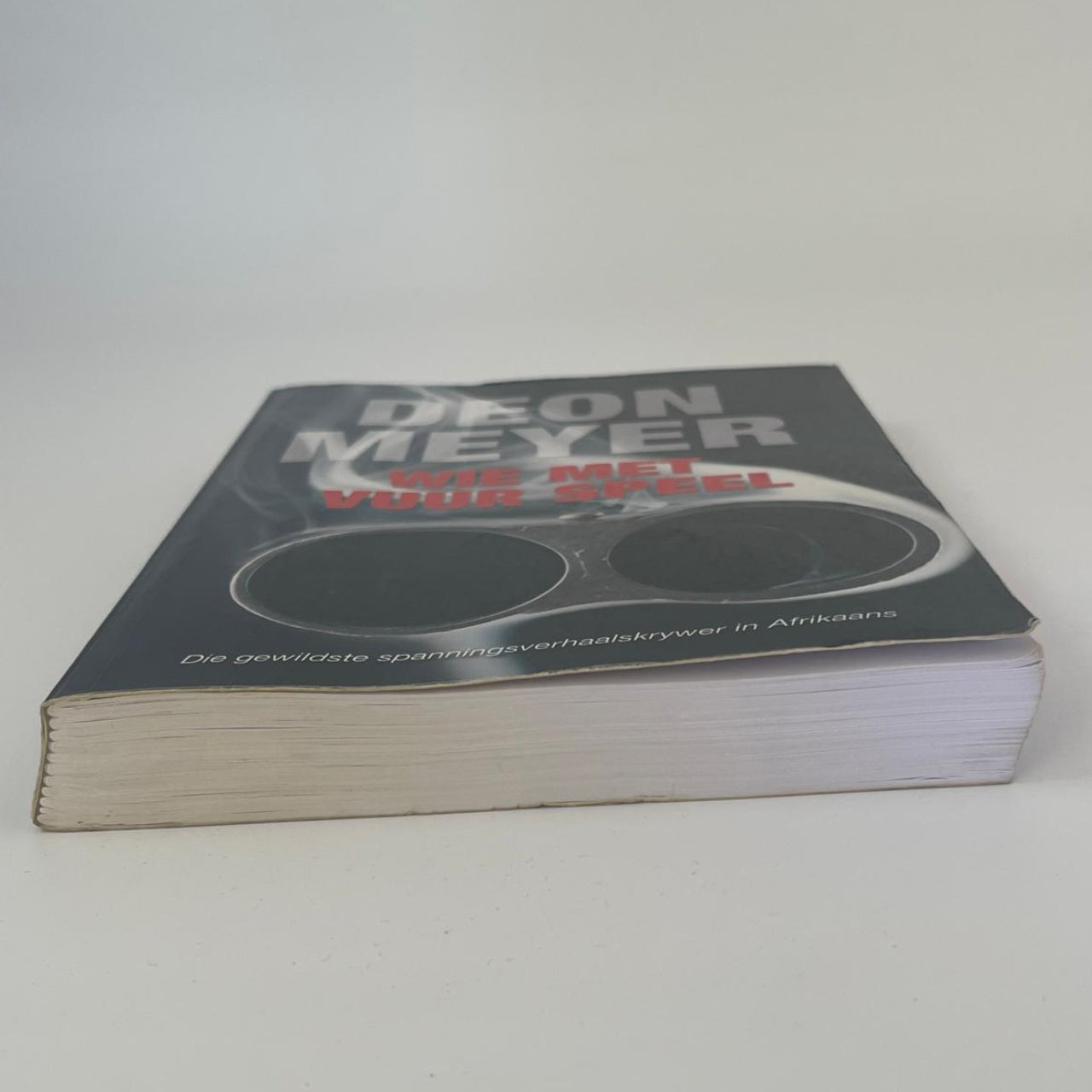 Wie met vuur speel - Deon Meyer