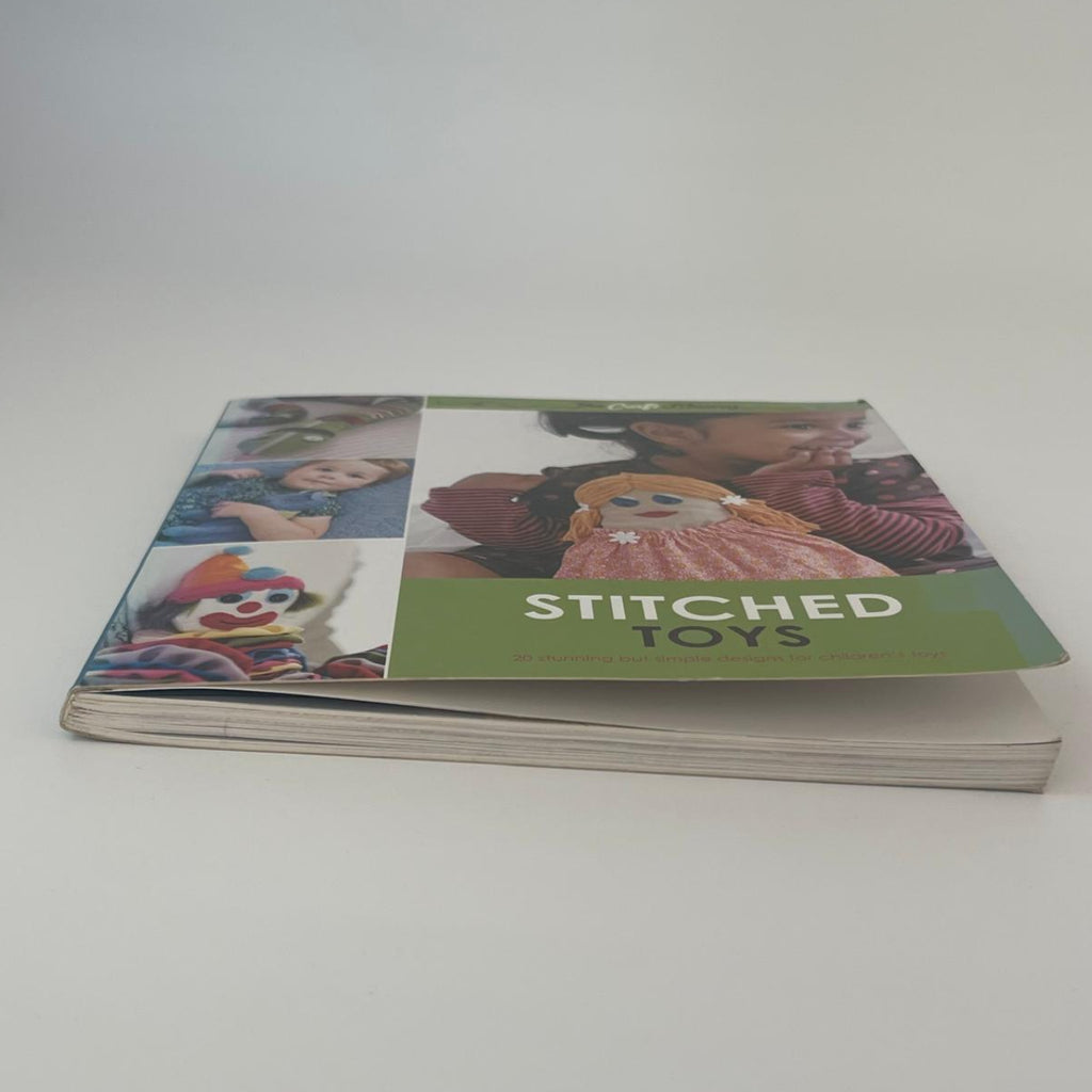 Stitched Toys: 20 stunning but simple designs for children's toys