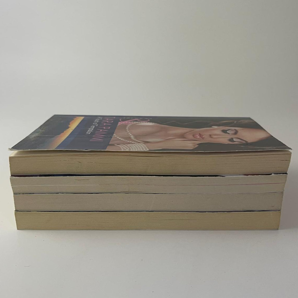 Mills & Boon Modern – Set of 4 Contemporary Romances