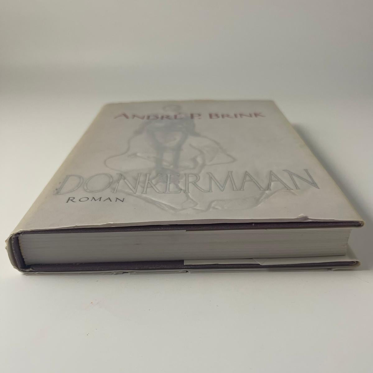 Donkermaan — André P. Brink