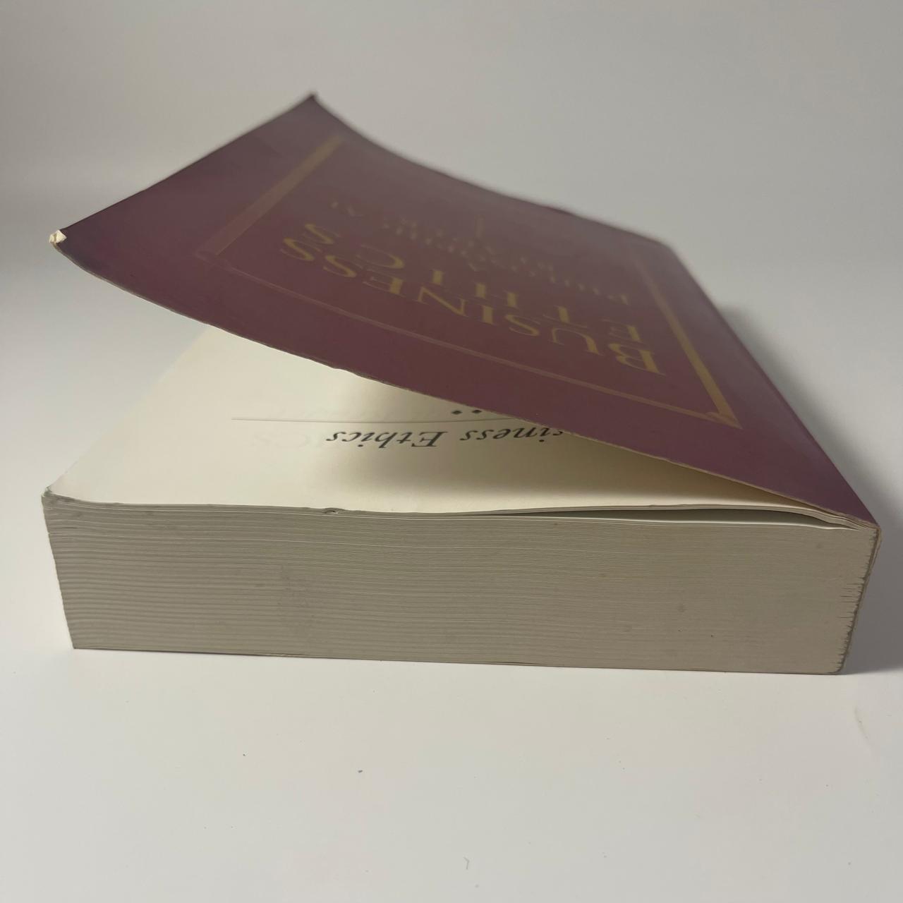 Business Ethics: A Philosophical Reader — Thomas I. White