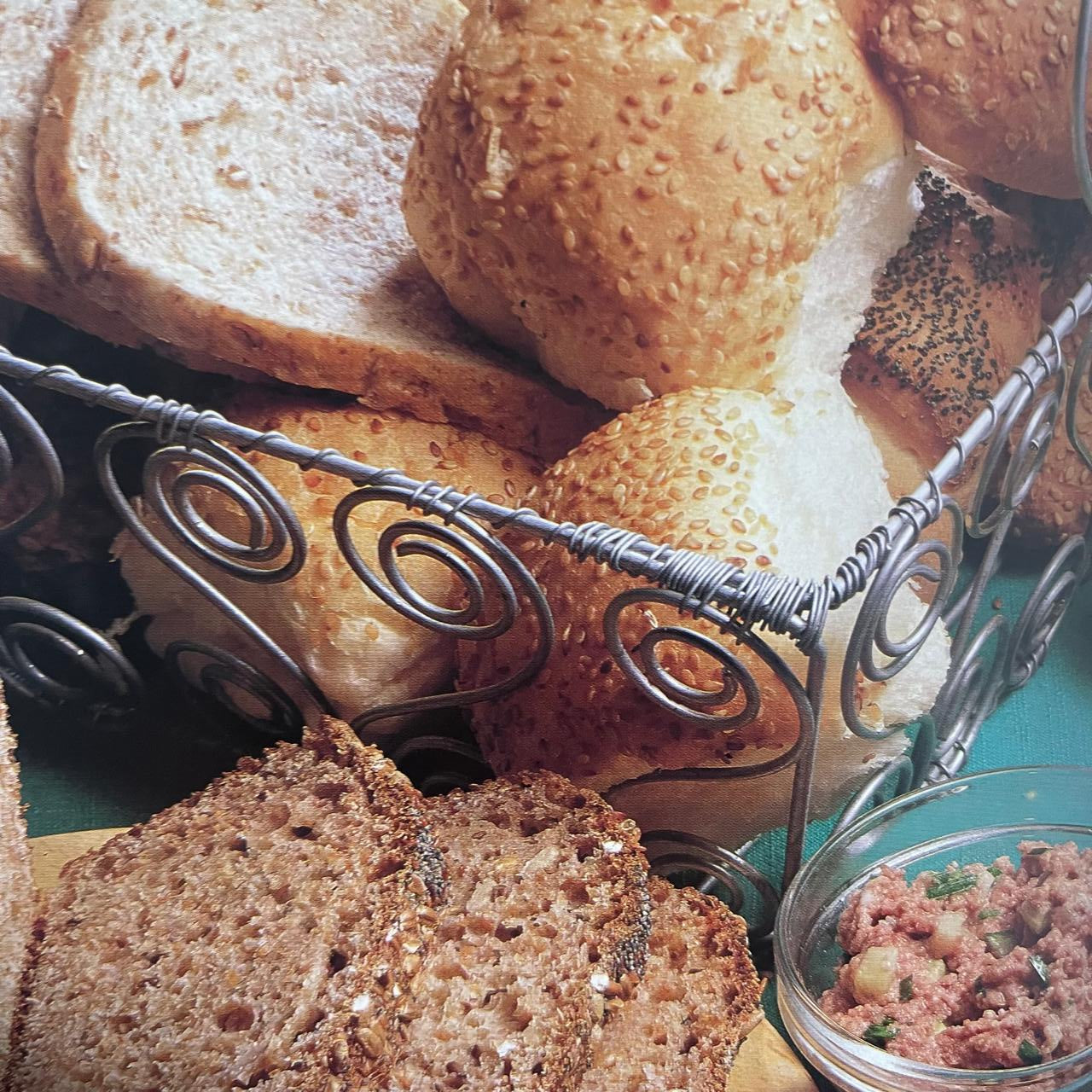 Inpakkos — Deona Tait